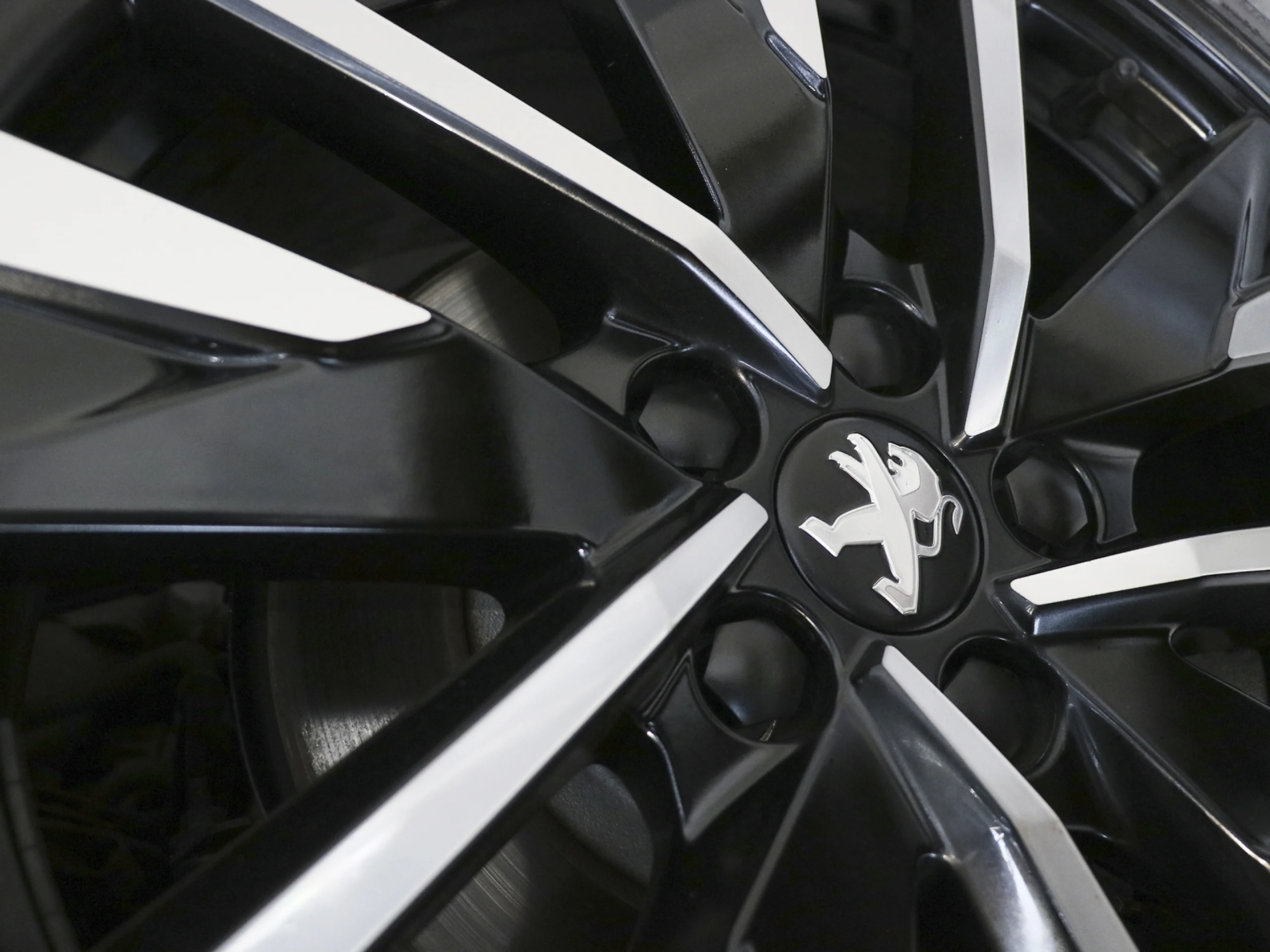 Peugeot 508 Hybrid 225 GT e-EAT8 165 kW (225 CV) - Foto 46