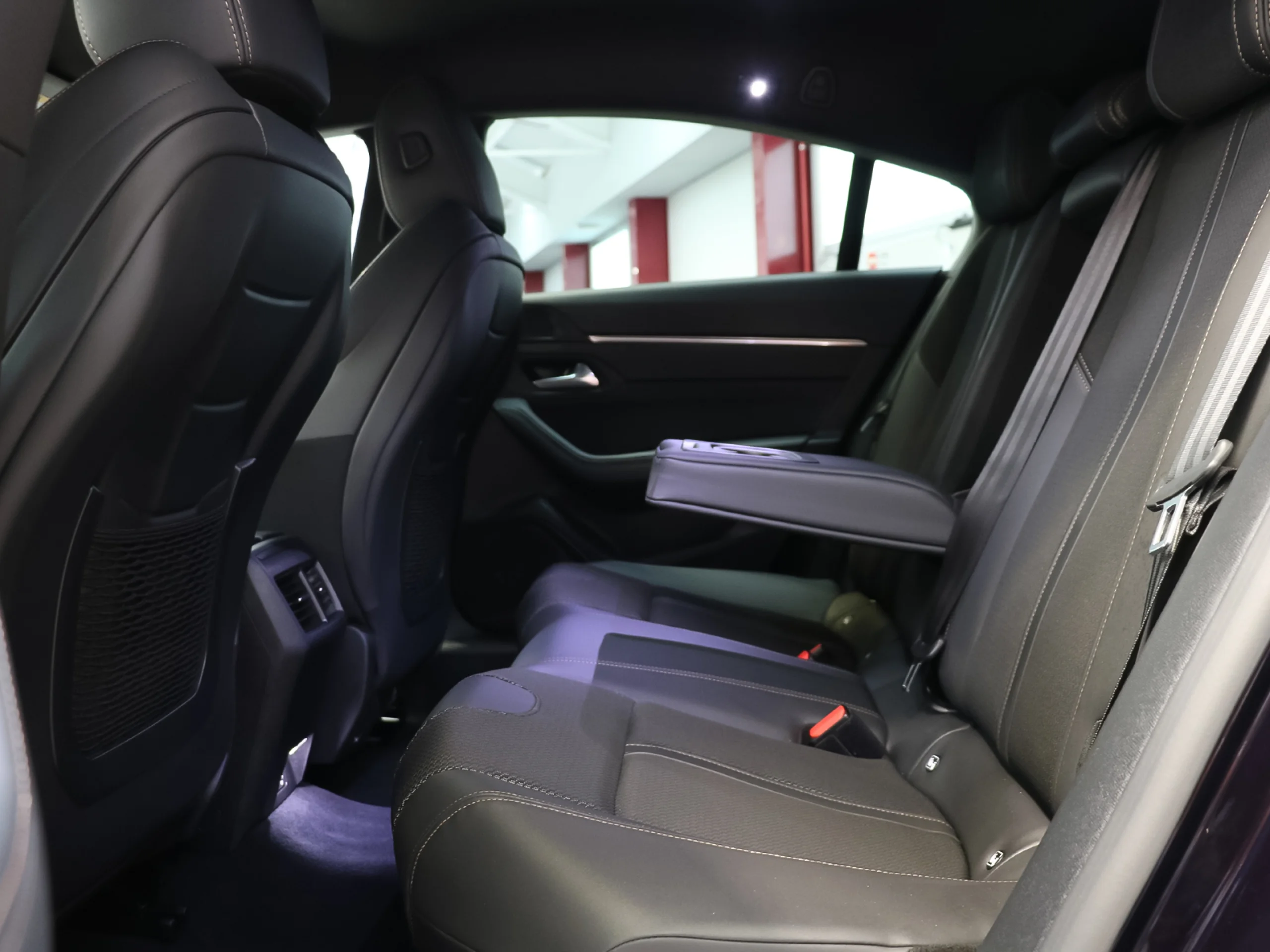 Peugeot 508 Hybrid 225 GT e-EAT8 165 kW (225 CV) - Foto 13