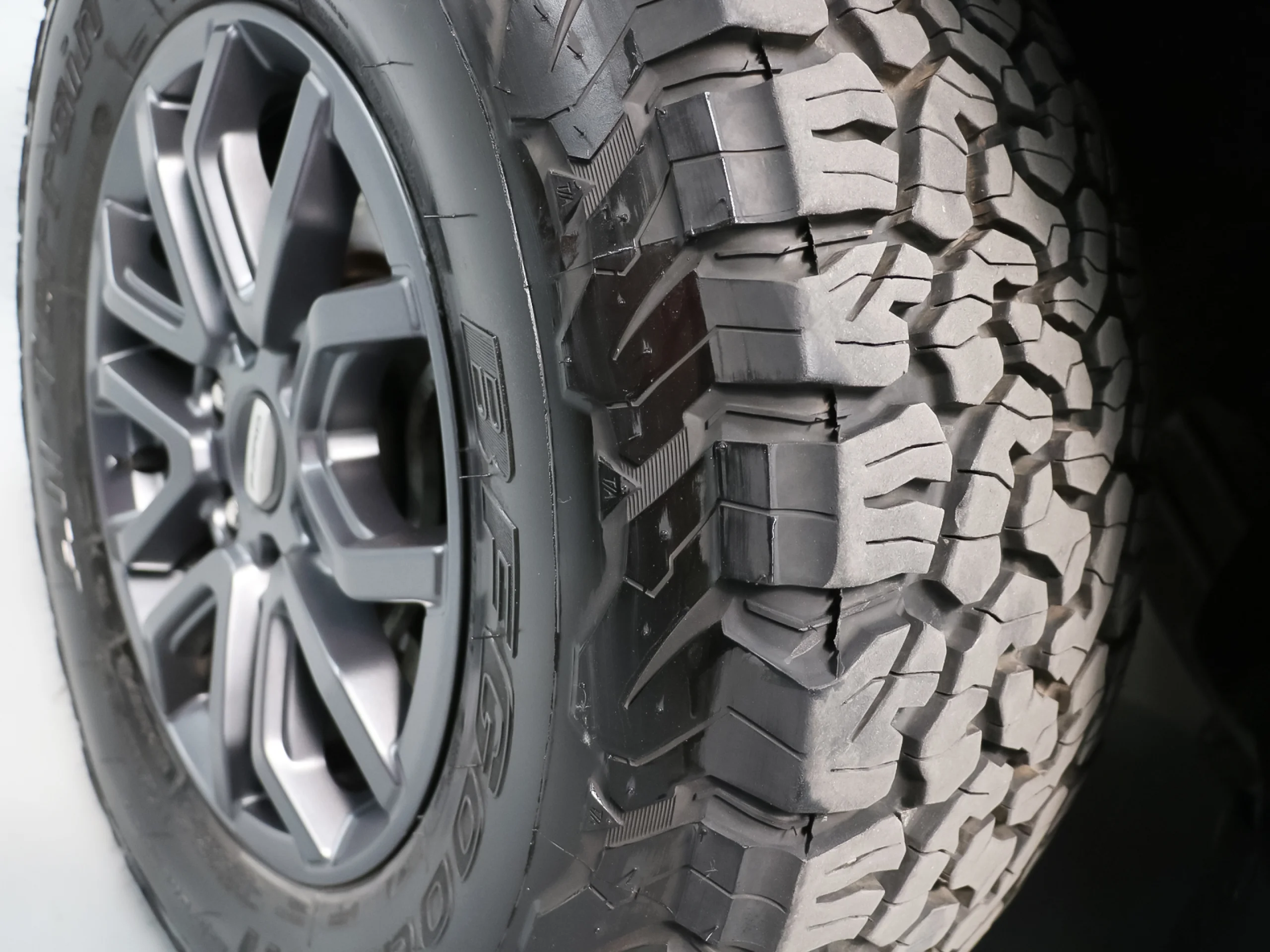 Ford Ranger Pickup 2.0 Ecoblue DC Raptor e-AWD AT 154 kW (210 CV) - Foto 55