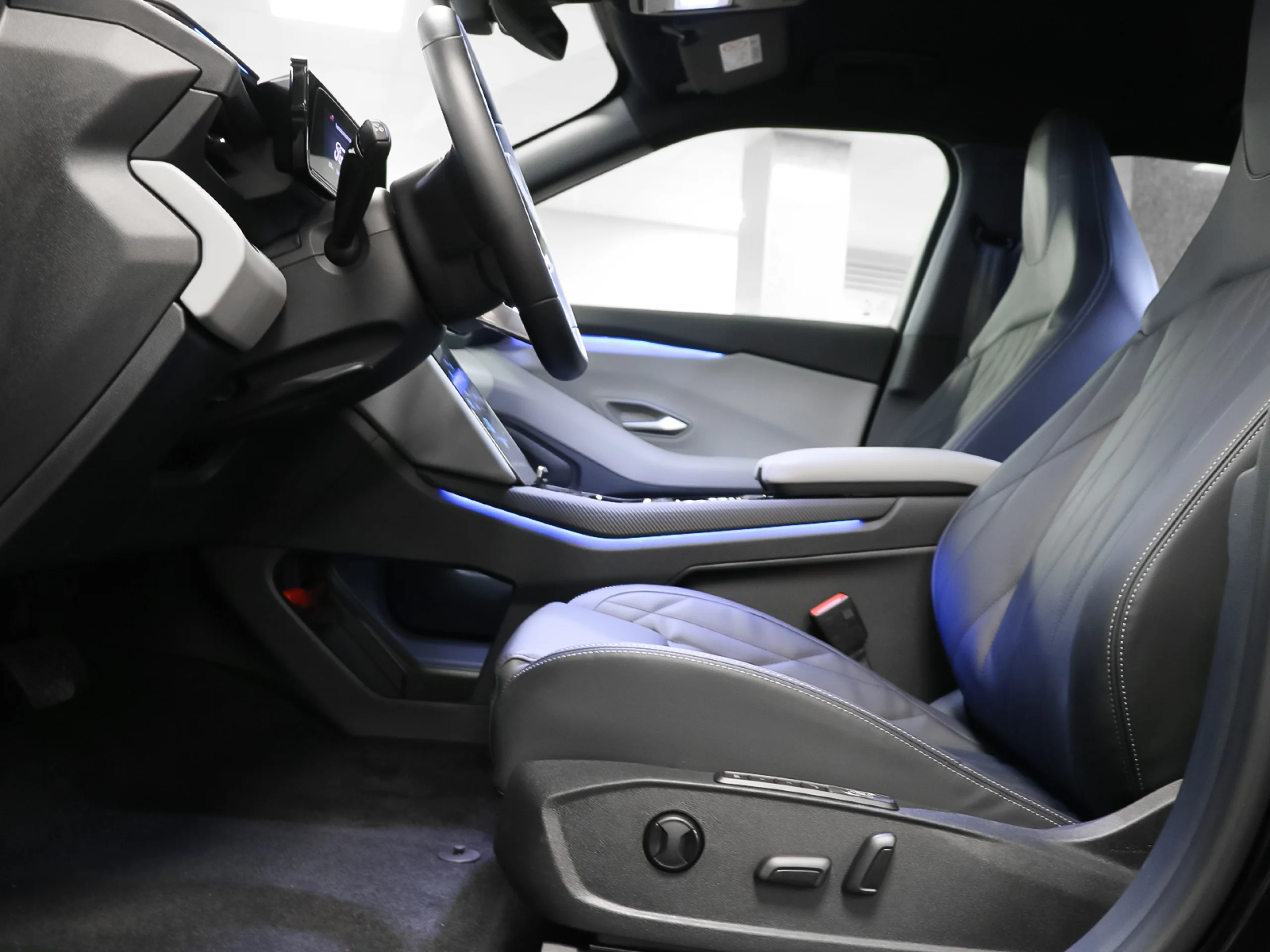 Ford Capri CX740L Premium Rango Extendido RWD 77kWh 210 kW (286 CV) - Foto 6