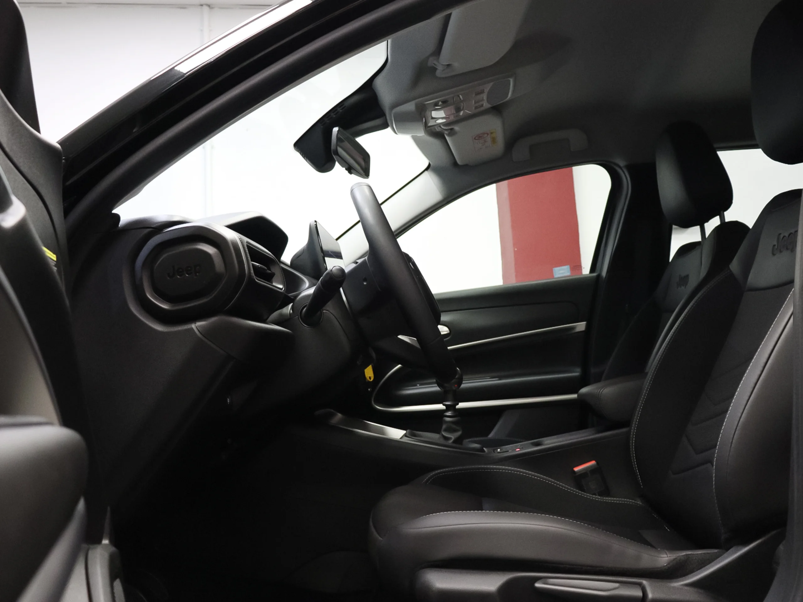 Jeep Avenger 1.2 G Altitude 74 kW (100 CV) - Foto 7