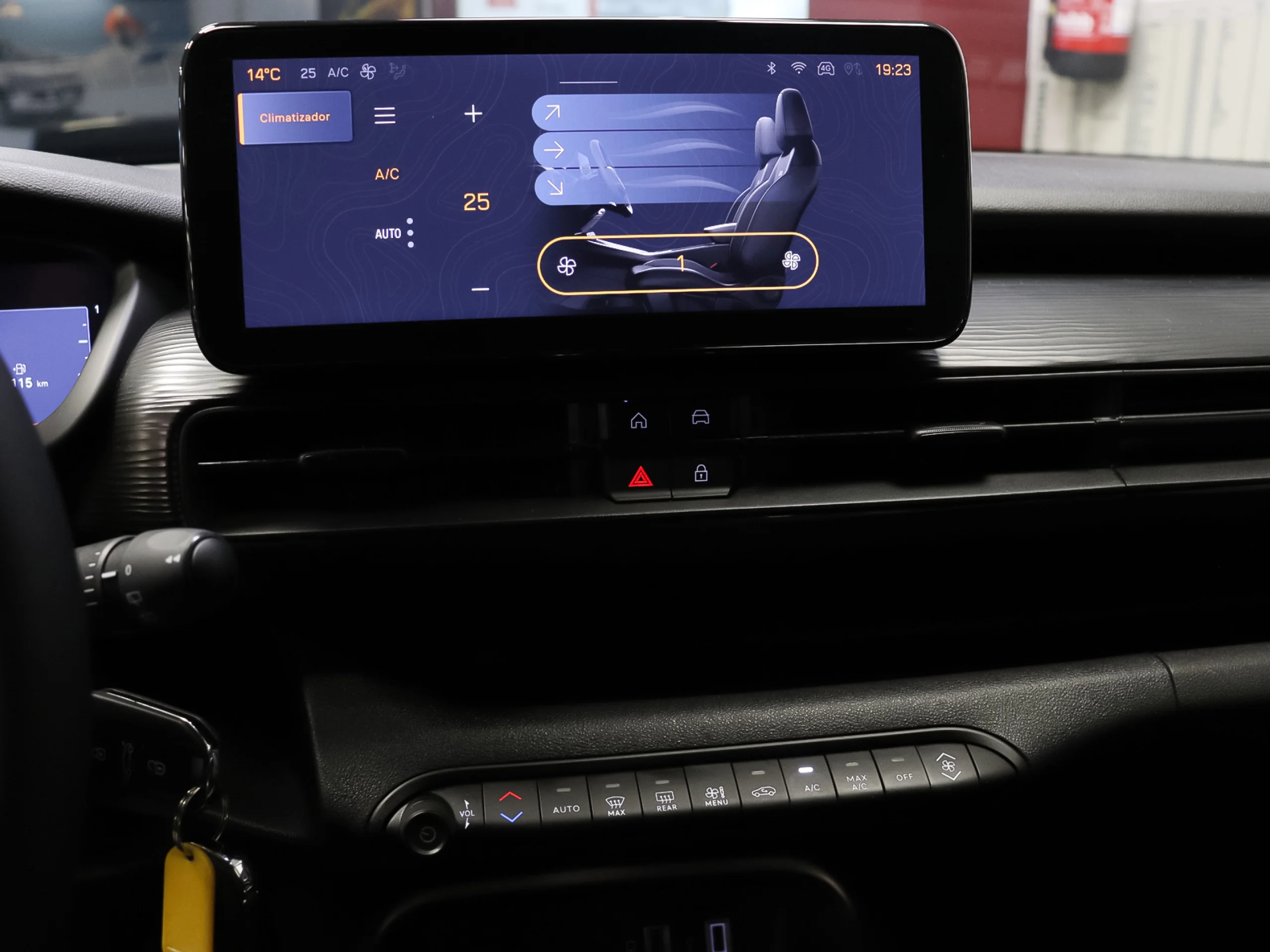 Jeep Avenger 1.2 G Altitude 74 kW (100 CV) - Foto 19