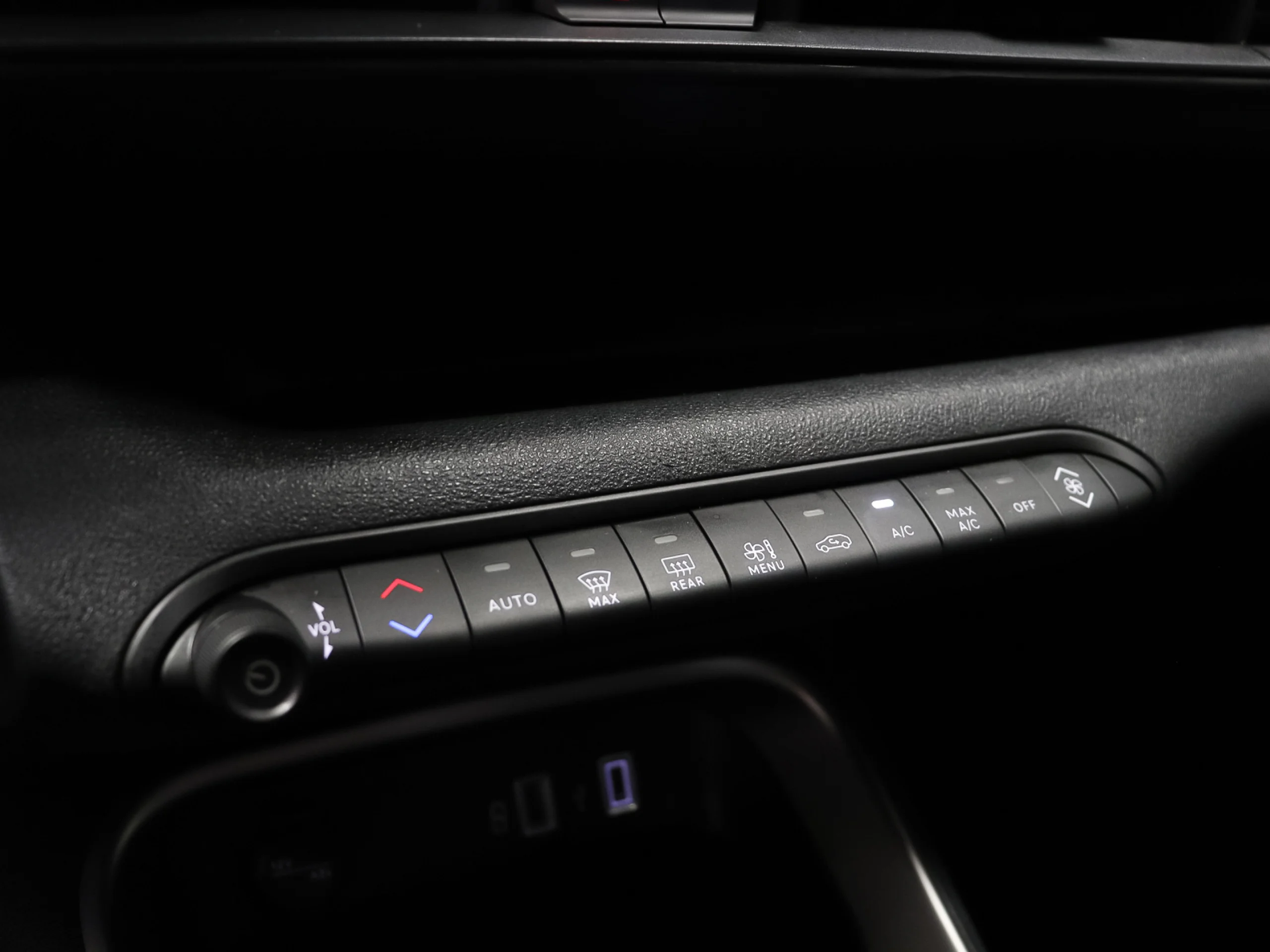 Jeep Avenger 1.2 G Altitude 74 kW (100 CV) - Foto 29