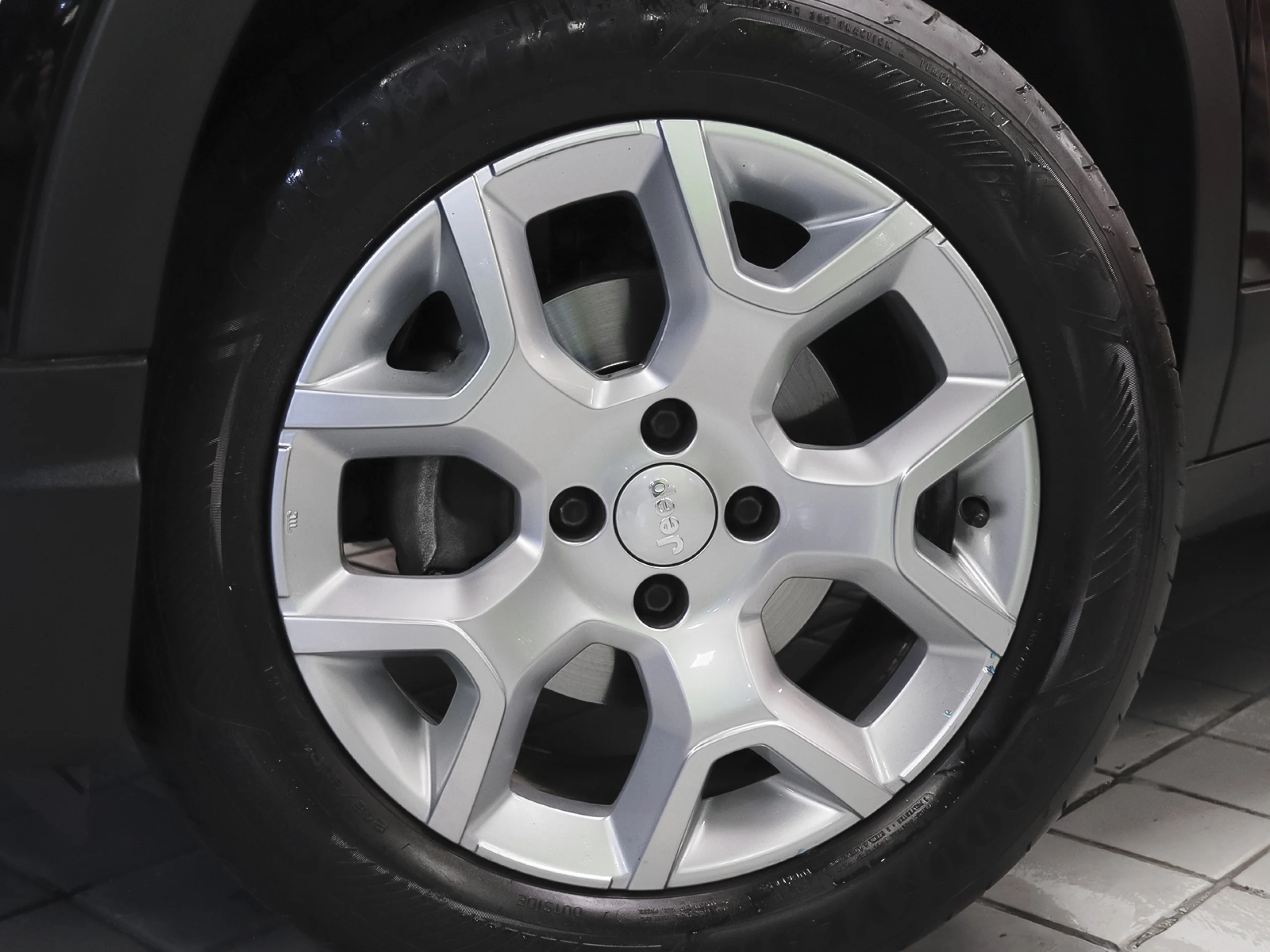 Jeep Avenger 1.2 G Altitude 74 kW (100 CV) - Foto 33