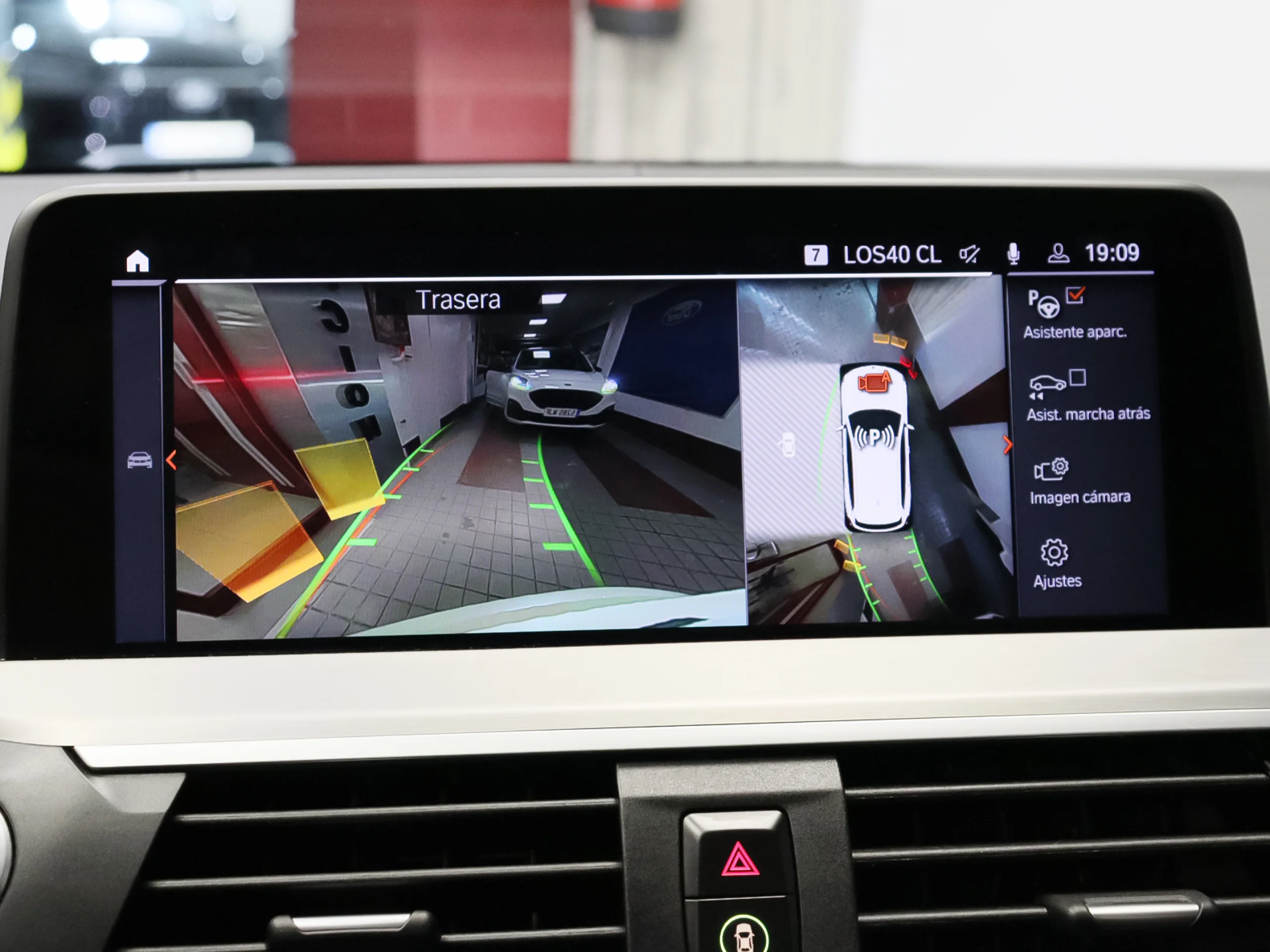 BMW IX3 80 kWh 210 kW (286 CV) - Foto 26