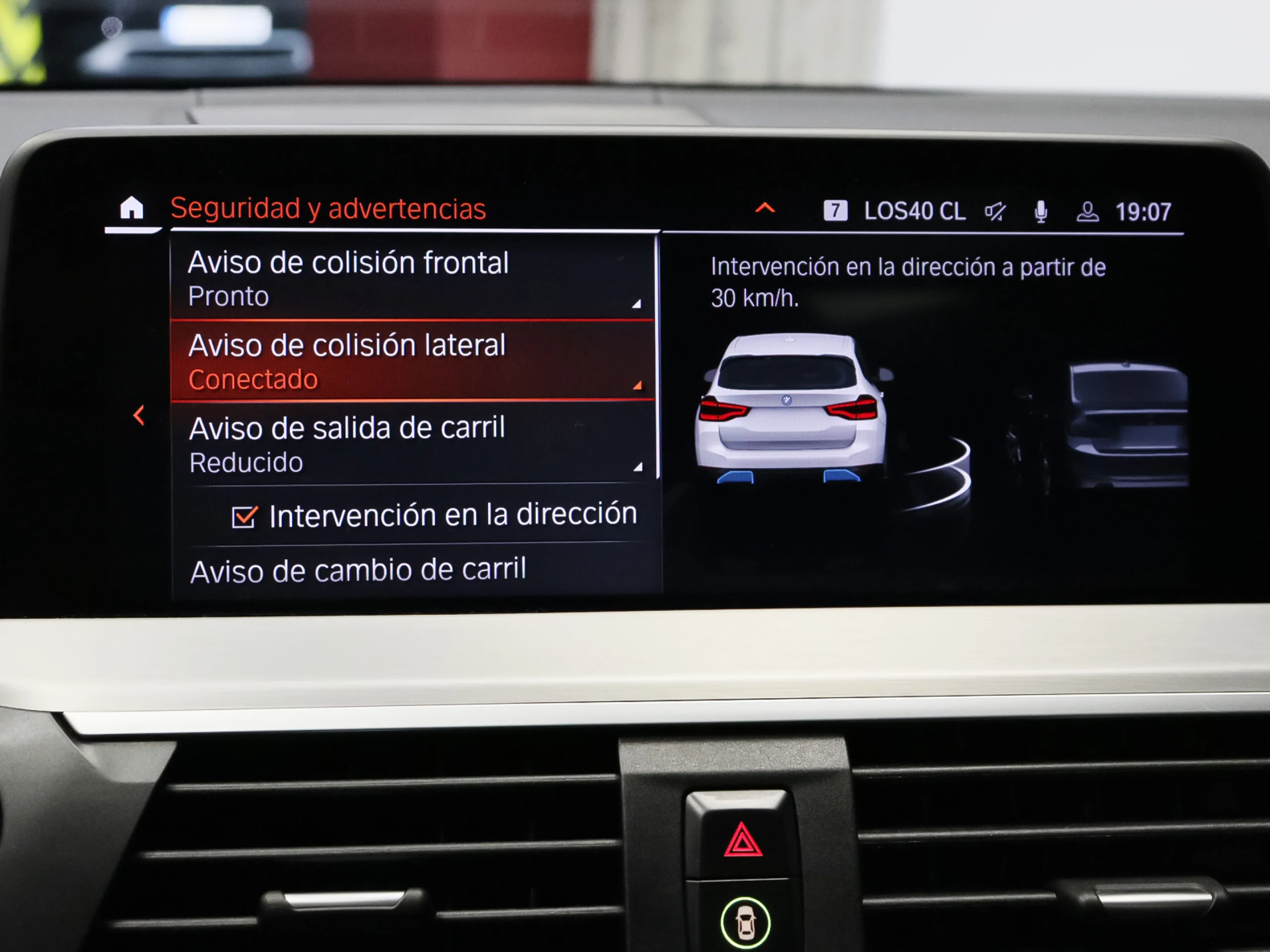 BMW IX3 80 kWh 210 kW (286 CV) - Foto 32