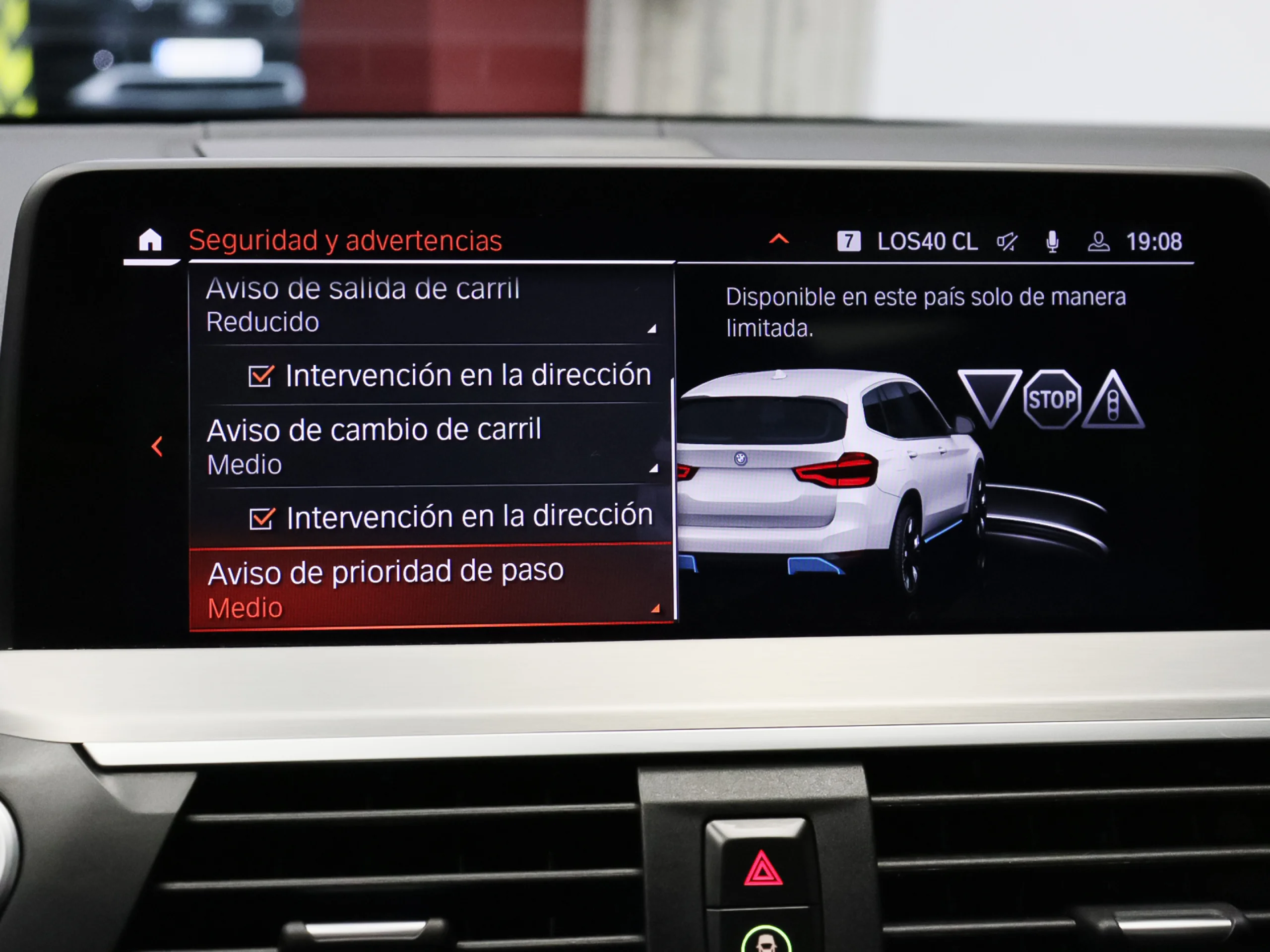 BMW IX3 80 kWh 210 kW (286 CV) - Foto 35