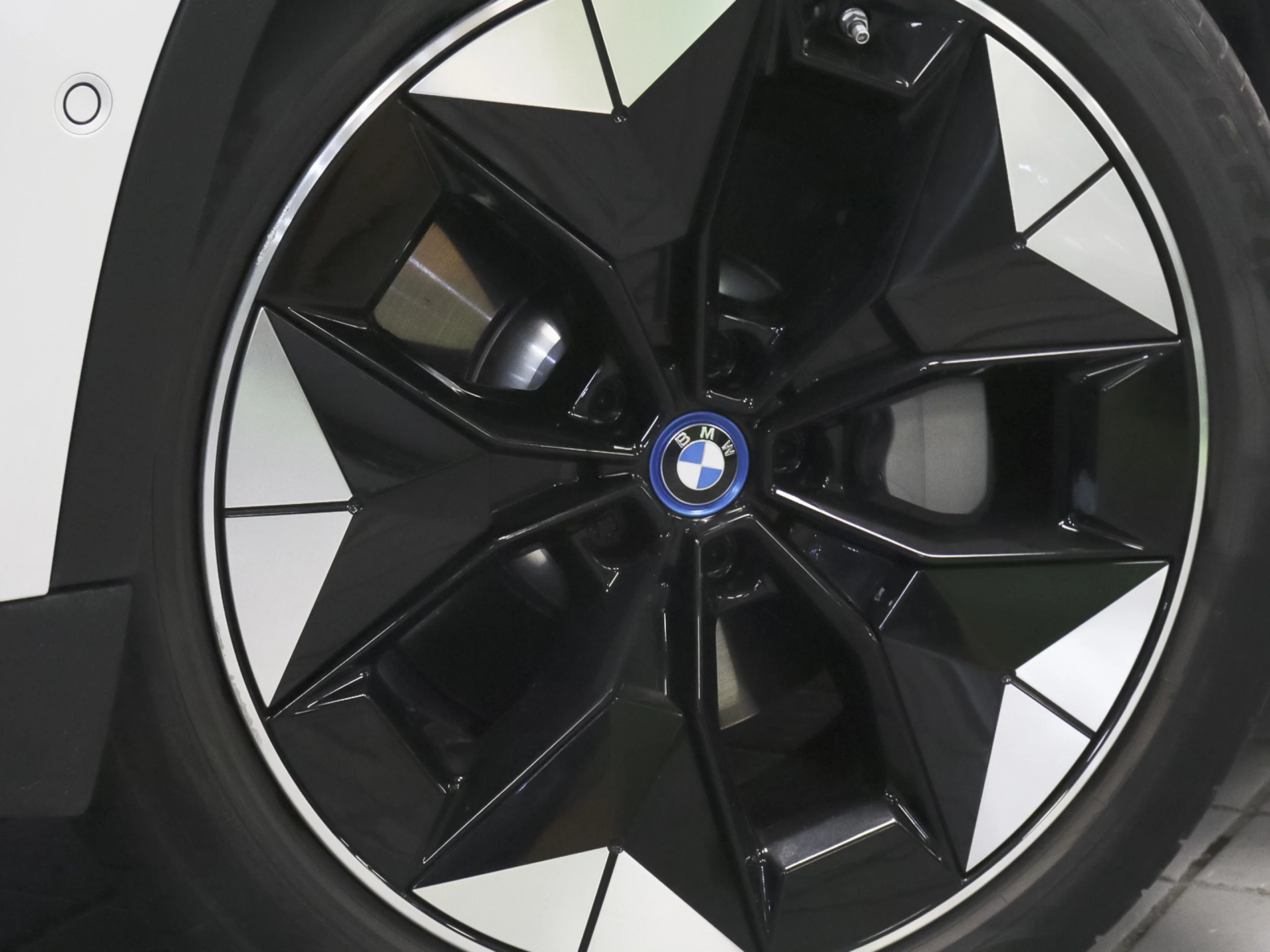 BMW IX3 80 kWh 210 kW (286 CV) - Foto 49