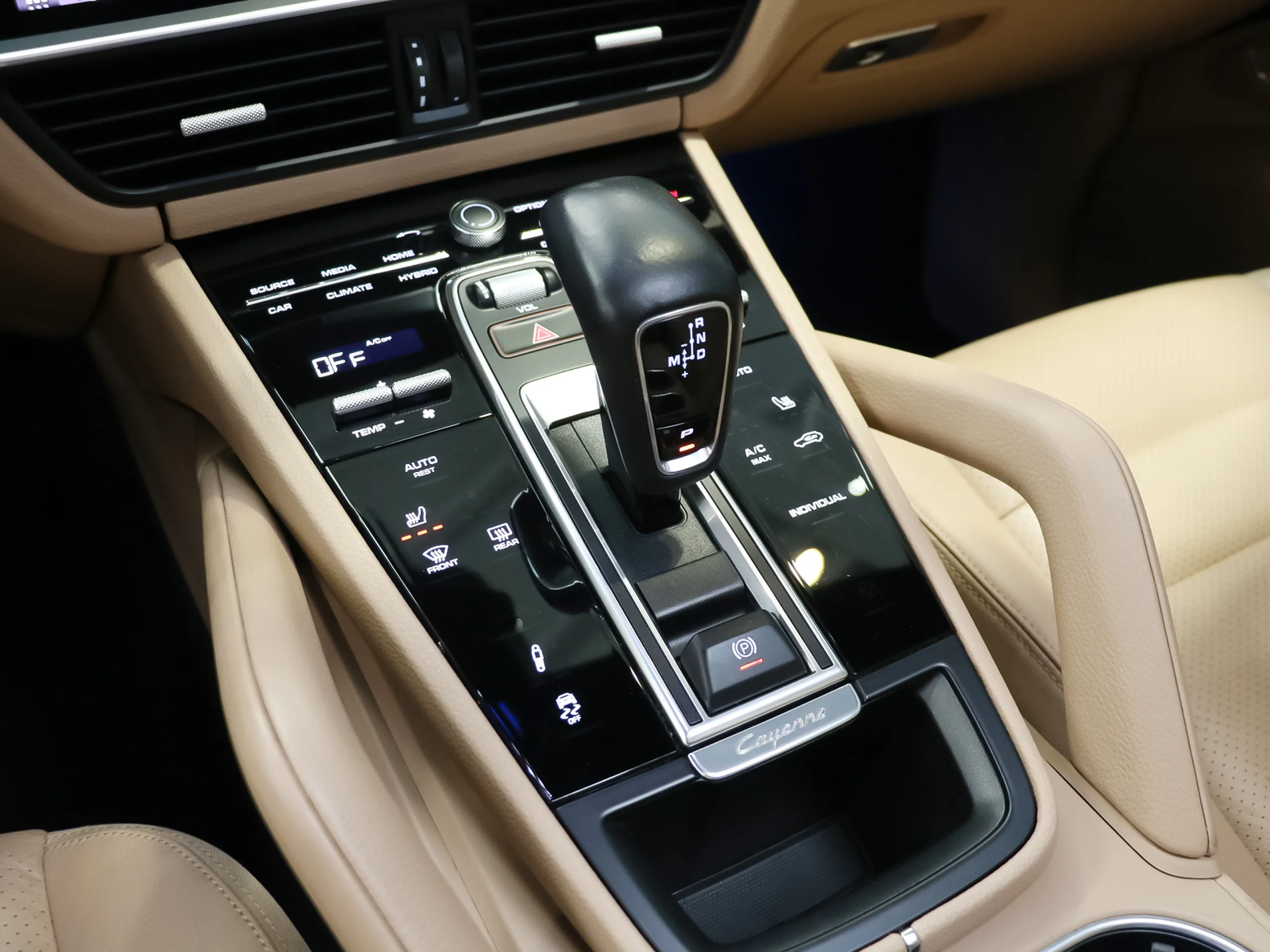 Porsche Cayenne E-Hybrid 340 kW (462 CV) - Foto 37