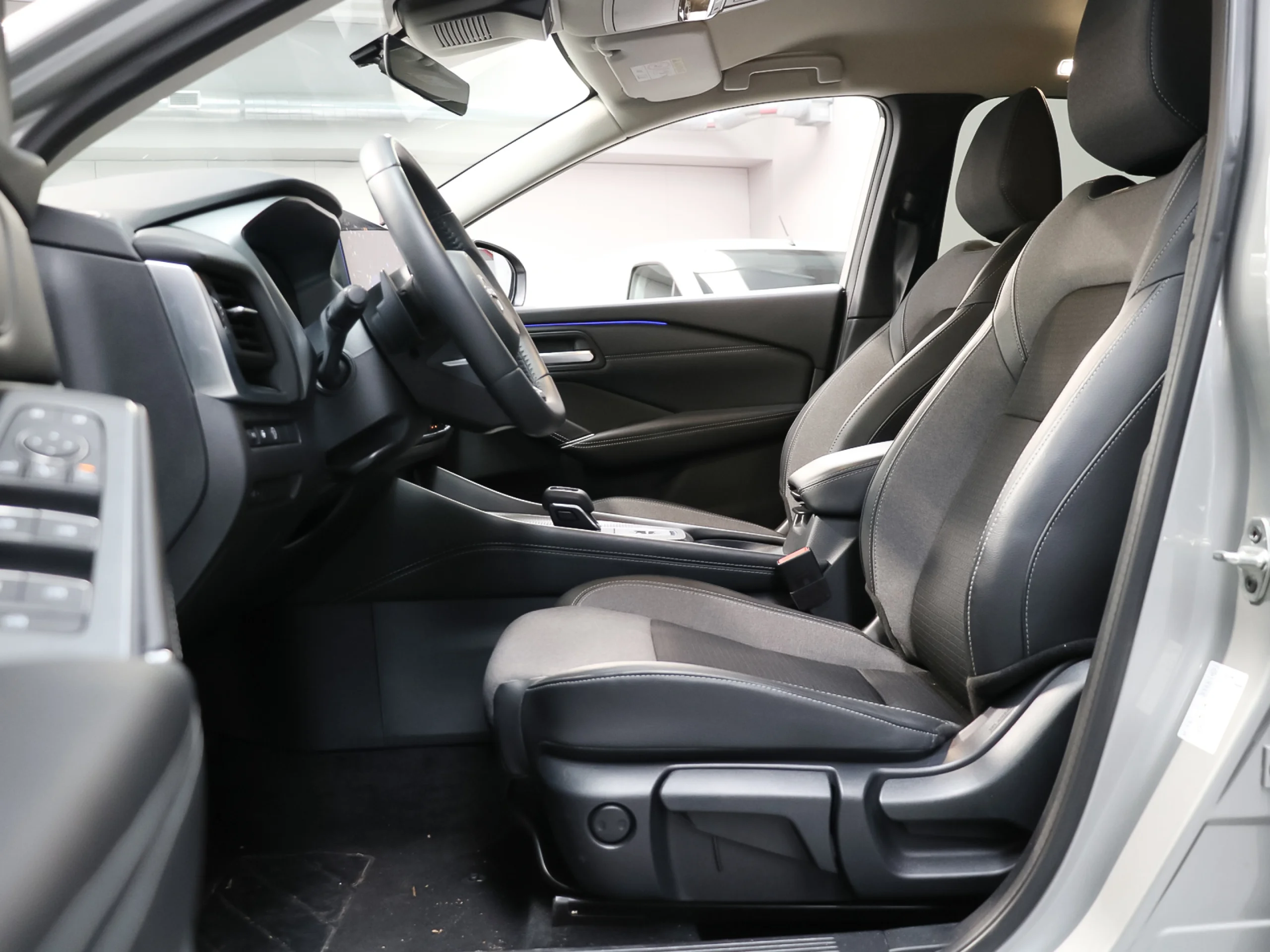 Nissan Qashqai DIG-T 160 N-Connecta 4x2 CVT 116 kW (158 CV) - Foto 7