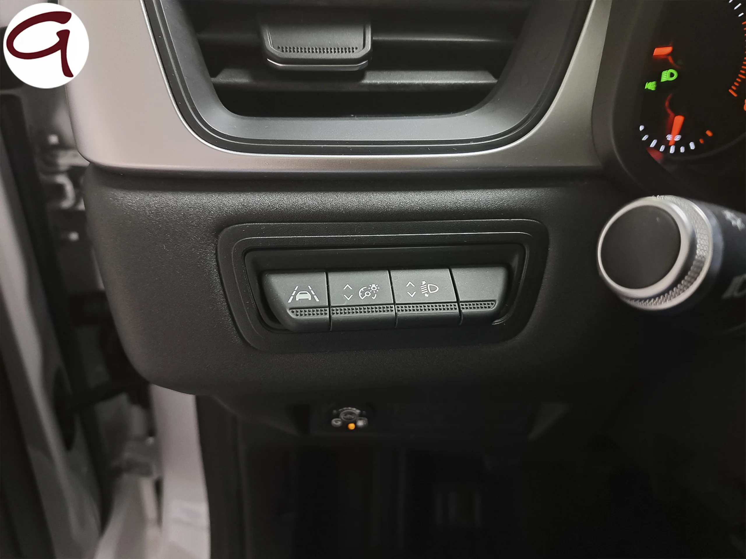 Renault Captur Intens TCe GLP 74 kW (100 CV) - Foto 9