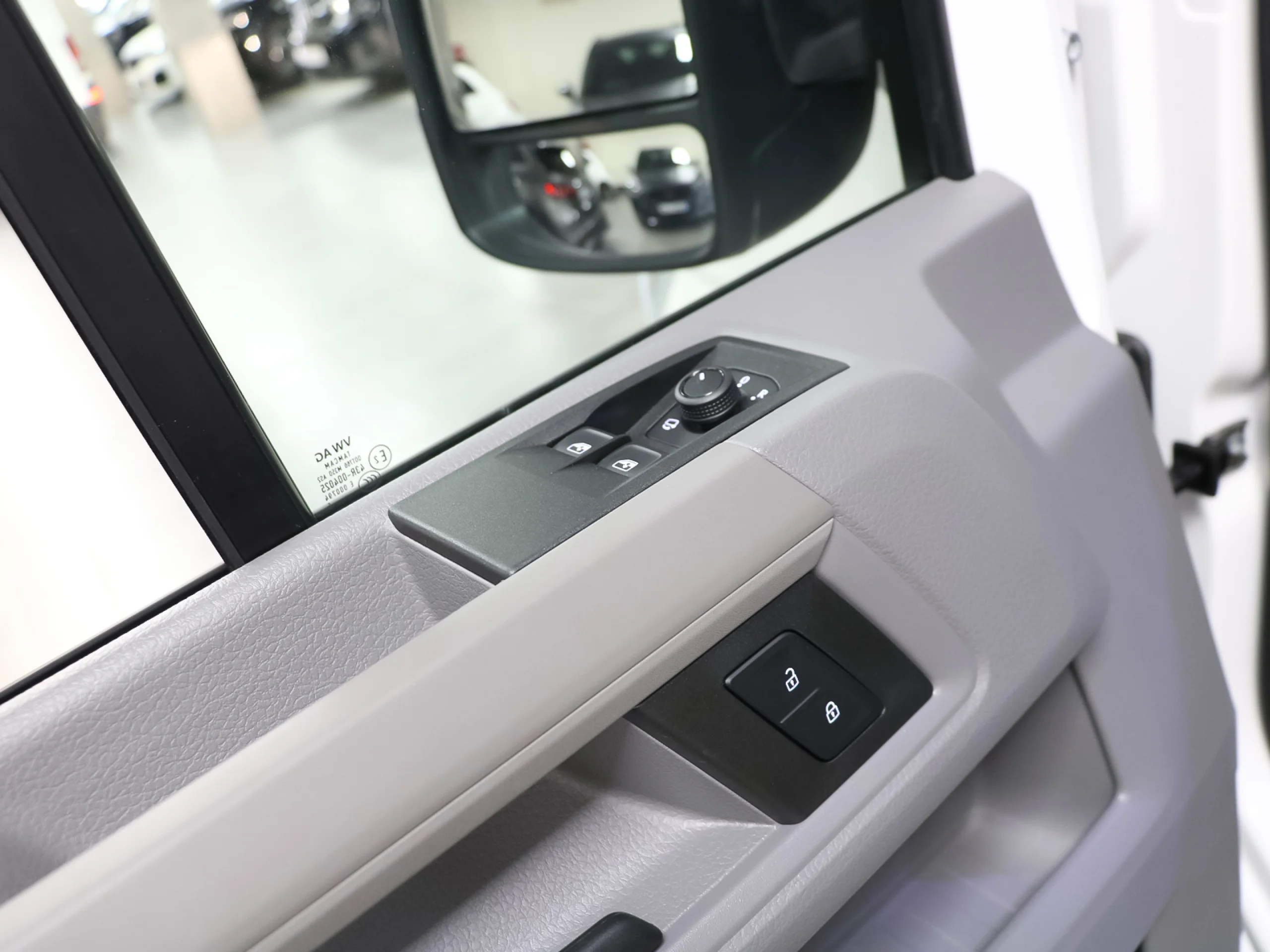 Volkswagen Crafter Furgon Batalla Media TN 2.0 TDI 103 kW (140 CV) 3.000 - Foto 10