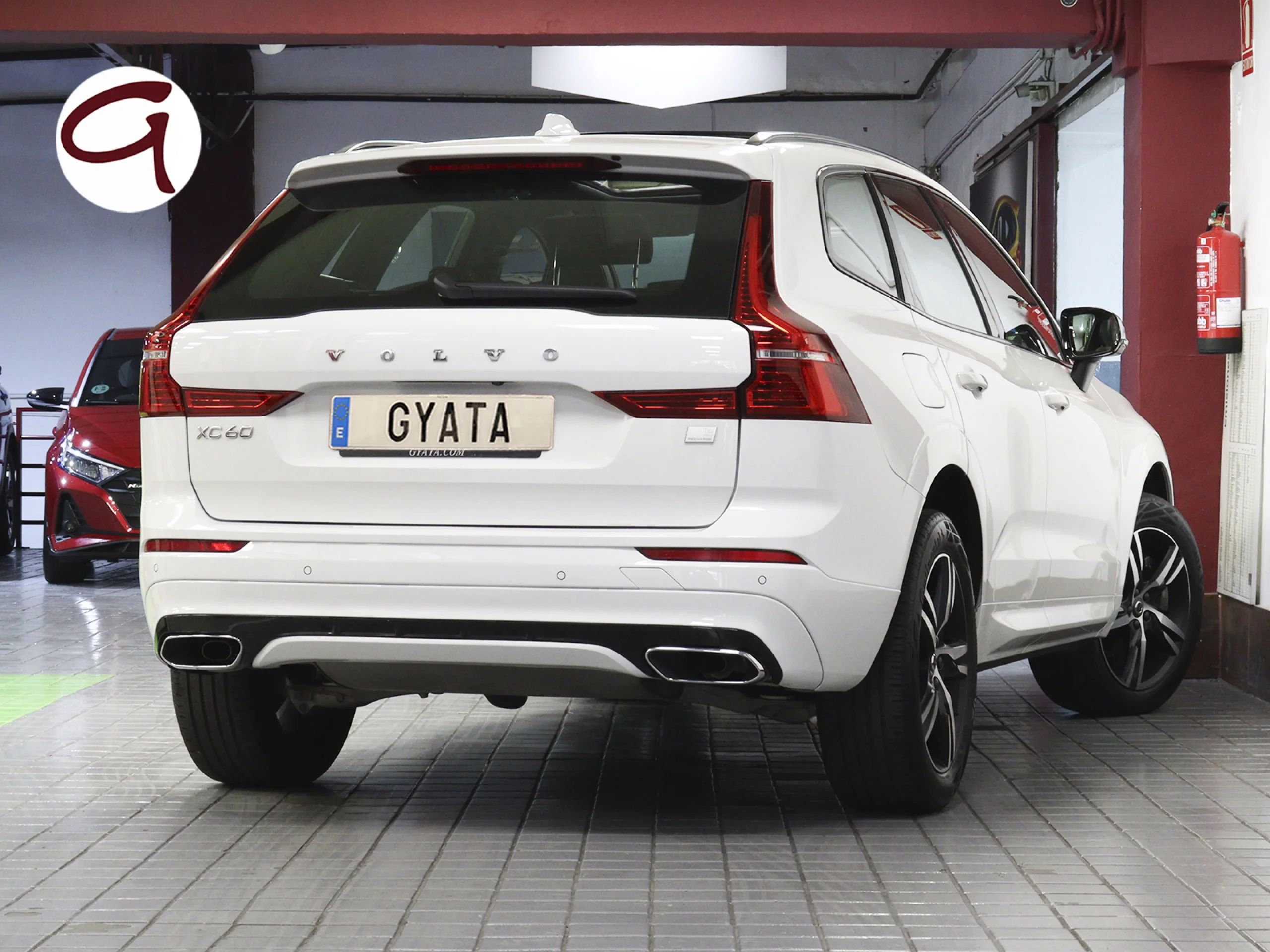 Volvo XC60 T6 Recharge R-Design AWD Auto 250 kW (340 CV) - Foto 3