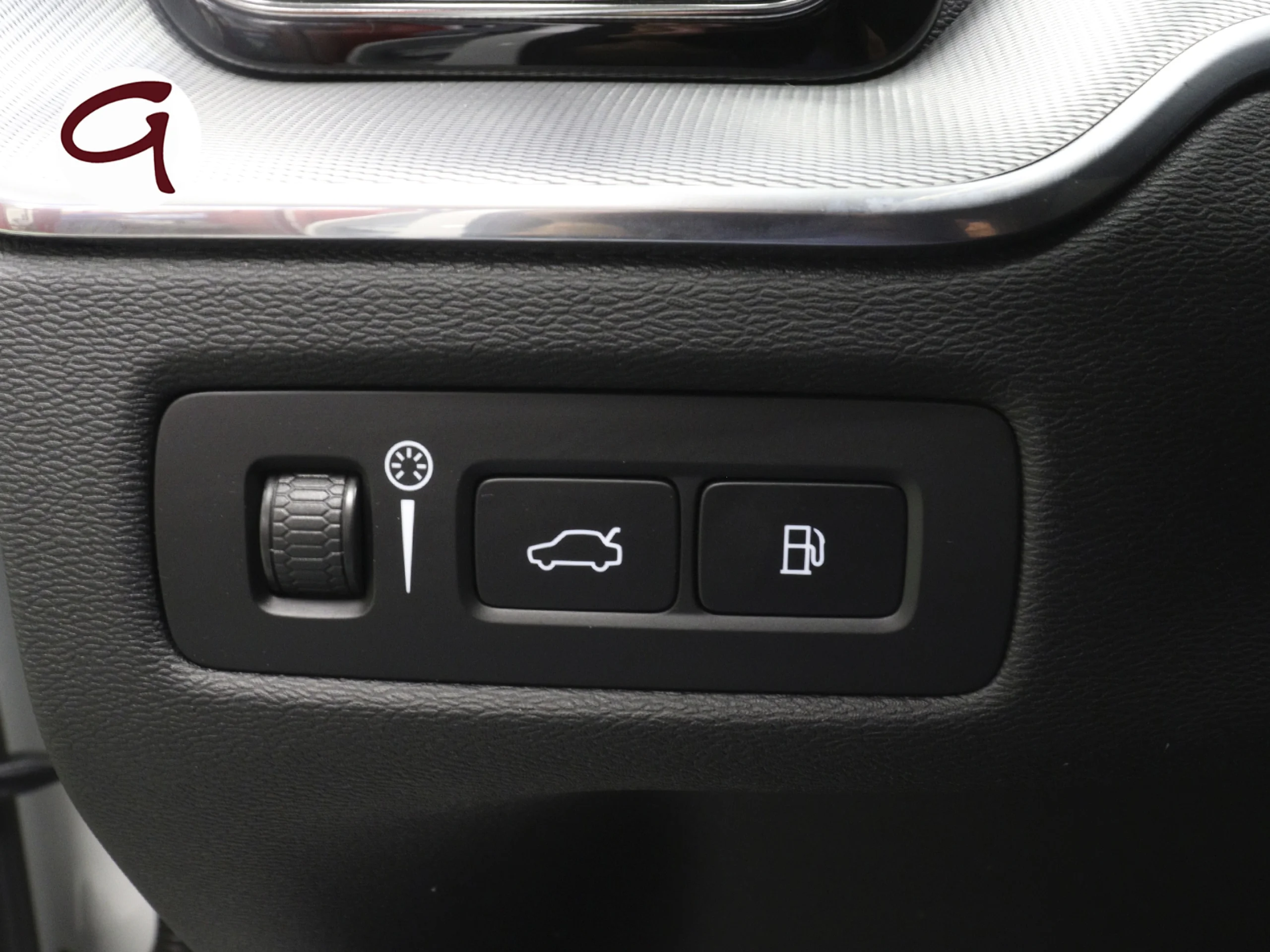 Volvo XC60 T6 Recharge R-Design AWD Auto 250 kW (340 CV) - Foto 15