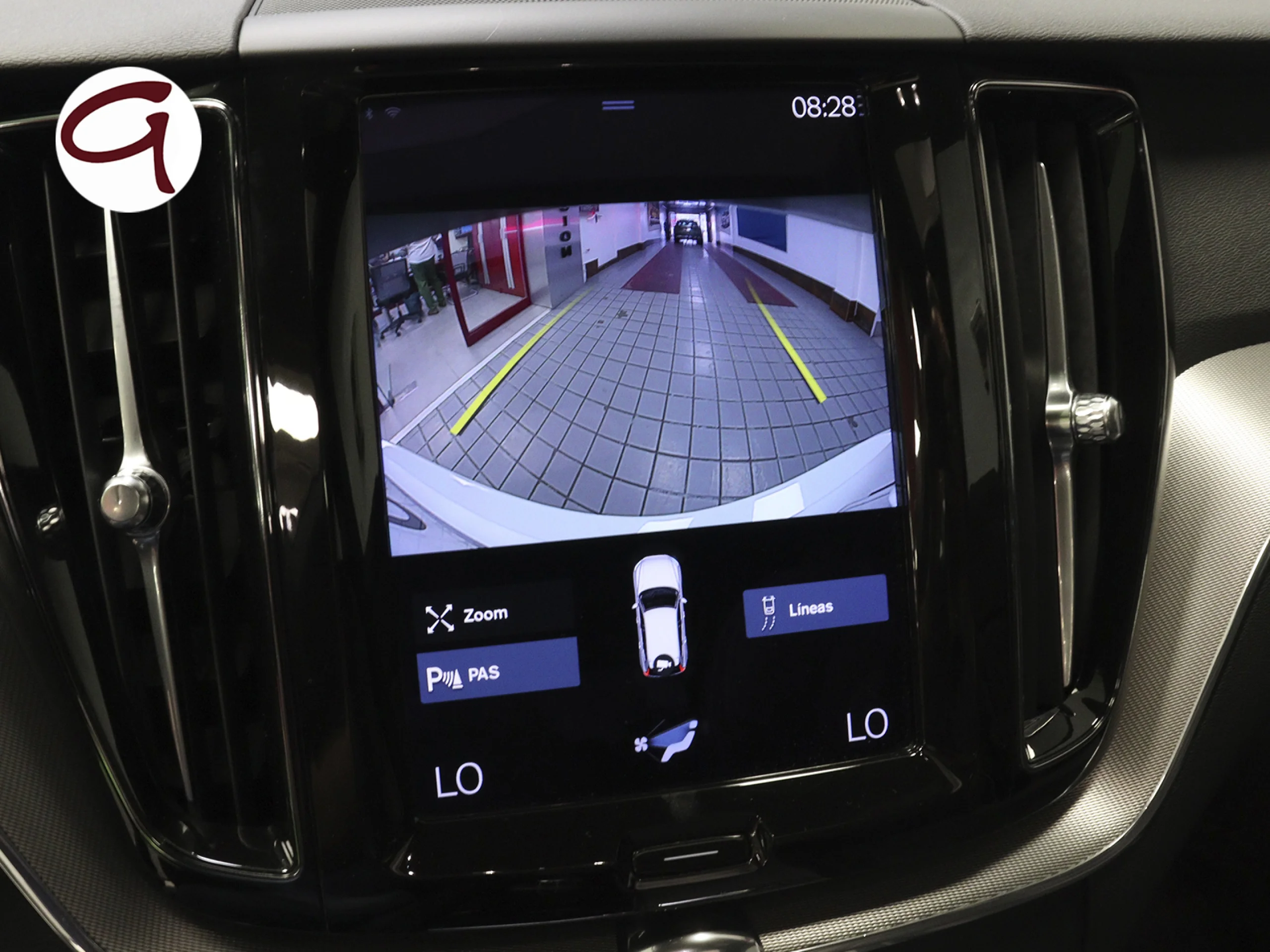 Volvo XC60 T6 Recharge R-Design AWD Auto 250 kW (340 CV) - Foto 23