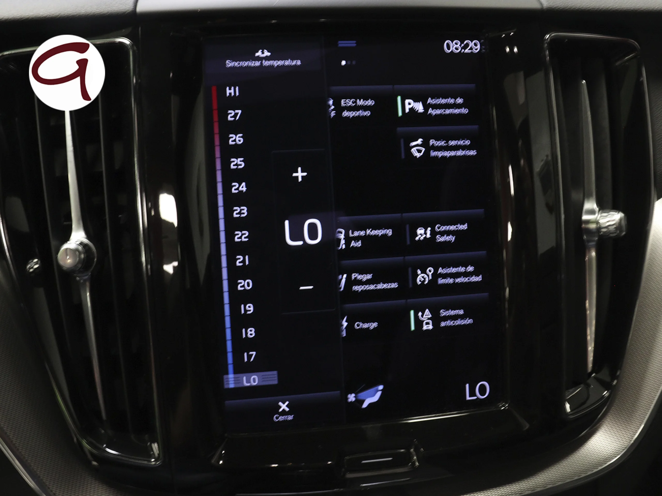 Volvo XC60 T6 Recharge R-Design AWD Auto 250 kW (340 CV) - Foto 24