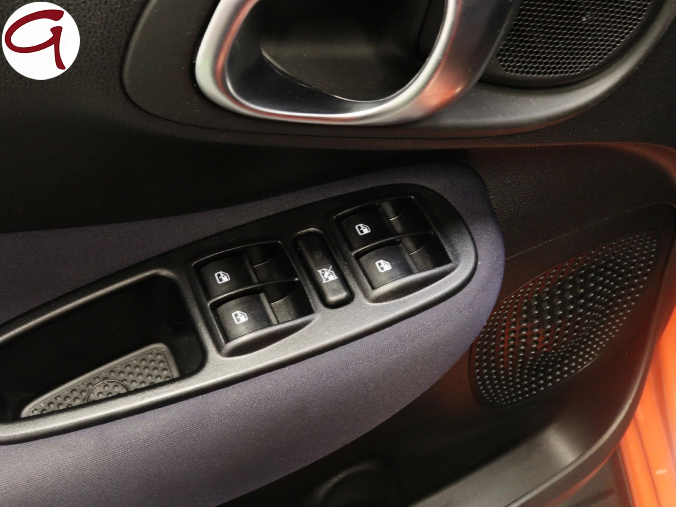 Fiat 500L 1.4 16v S&S Cult 70 kW (95 CV) - Foto 9