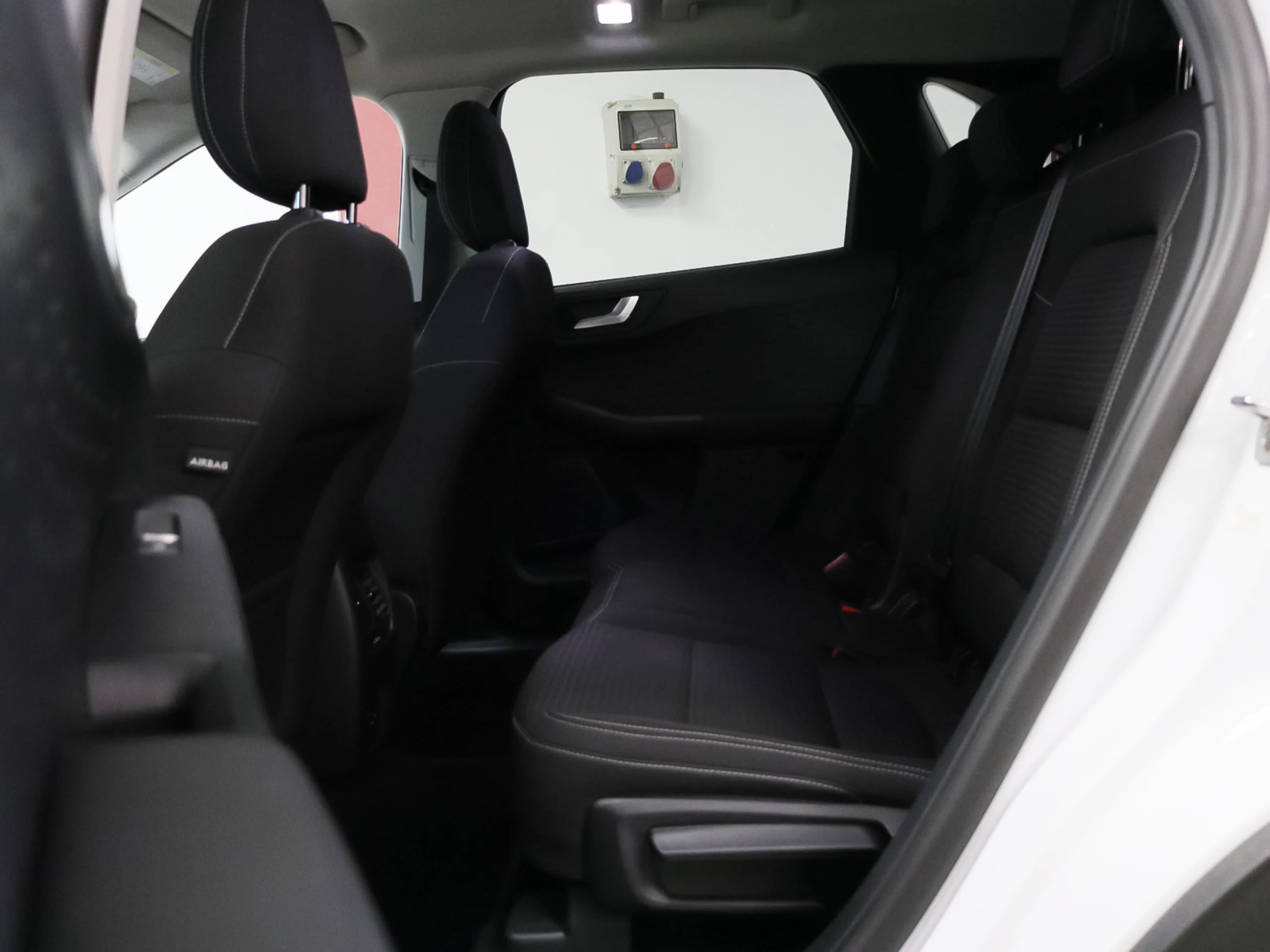 Ford Kuga 1.5 EcoBlue Titanium 88 kW (120 CV) - Foto 6