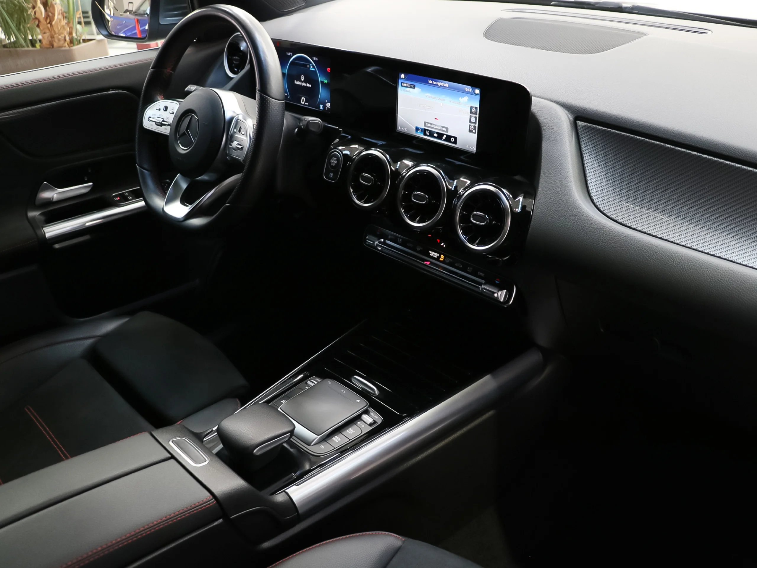 Mercedes-Benz GLA 200 D 110 kW (150 CV) - Foto 5