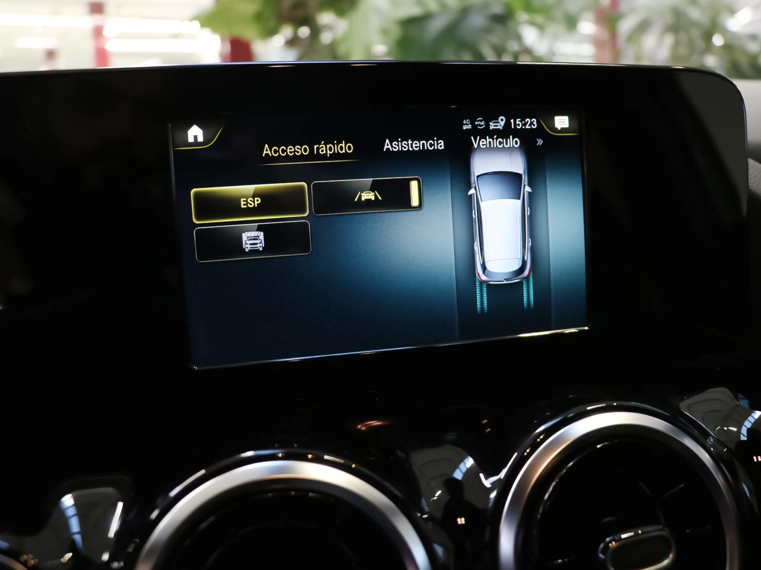 Mercedes-Benz GLA 200 D 110 kW (150 CV) - Foto 22