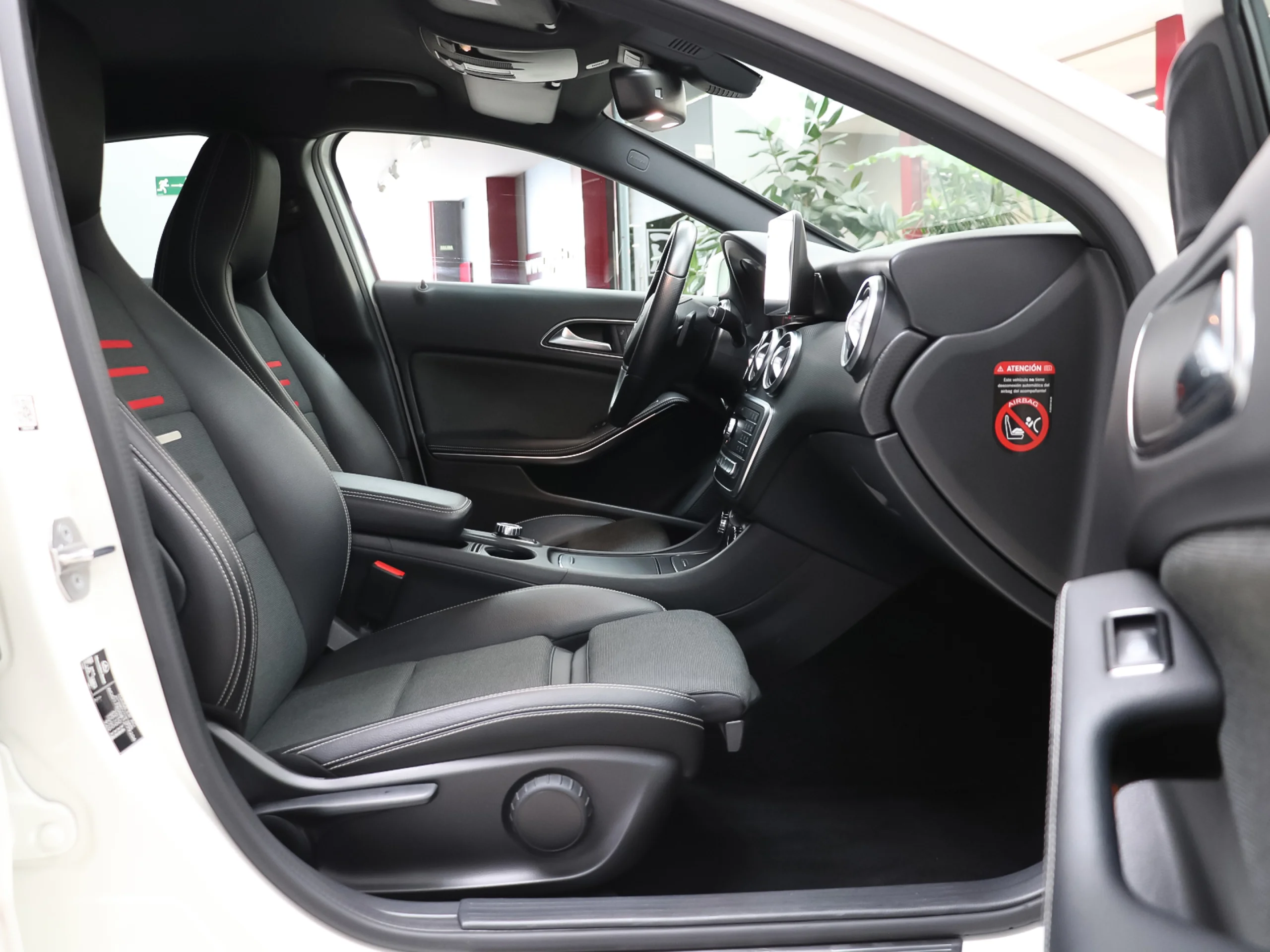 Mercedes-Benz Clase A 200 d 100 kW (136 CV) - Foto 7