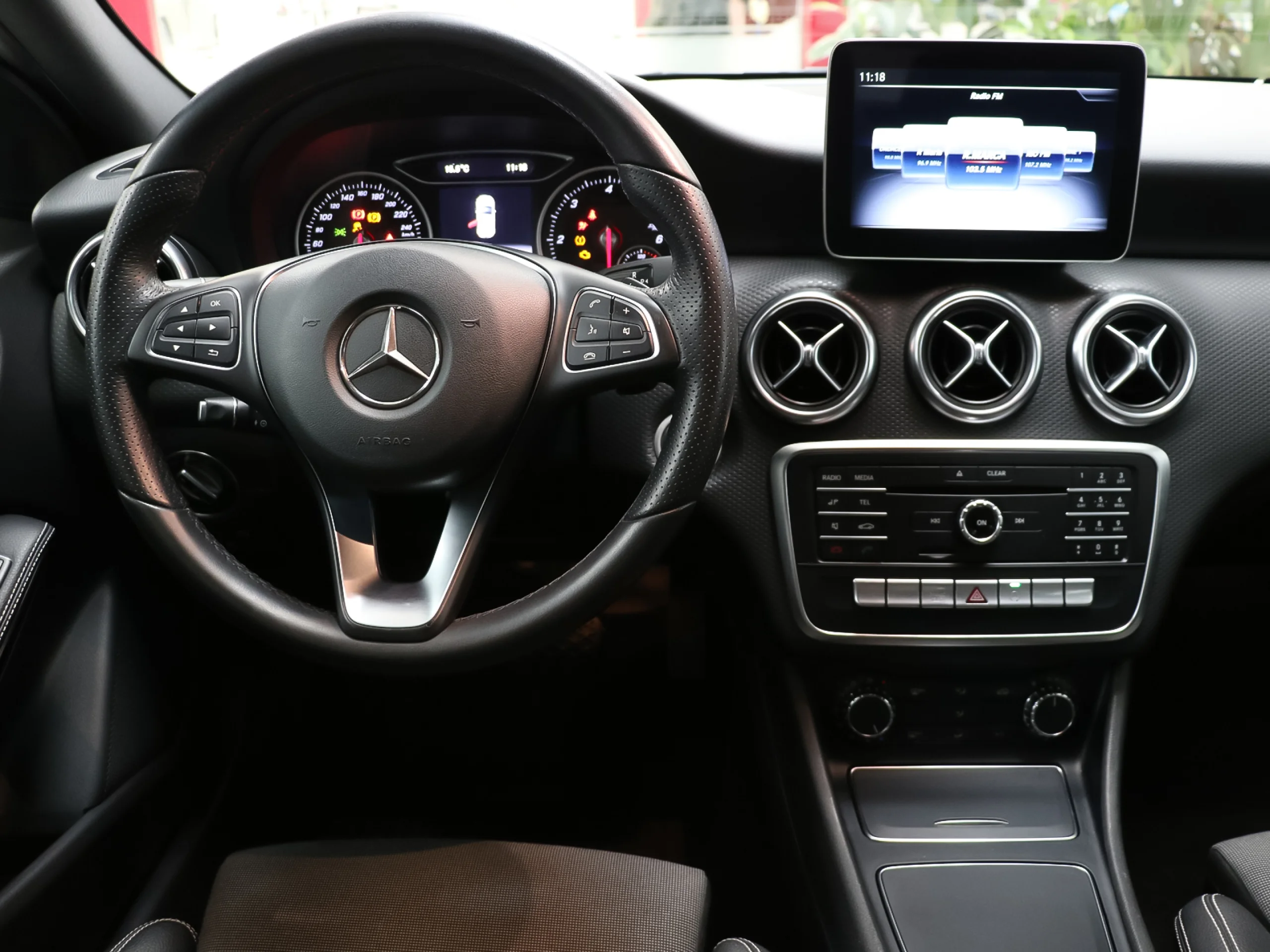 Mercedes-Benz Clase A 200 d 100 kW (136 CV) - Foto 13