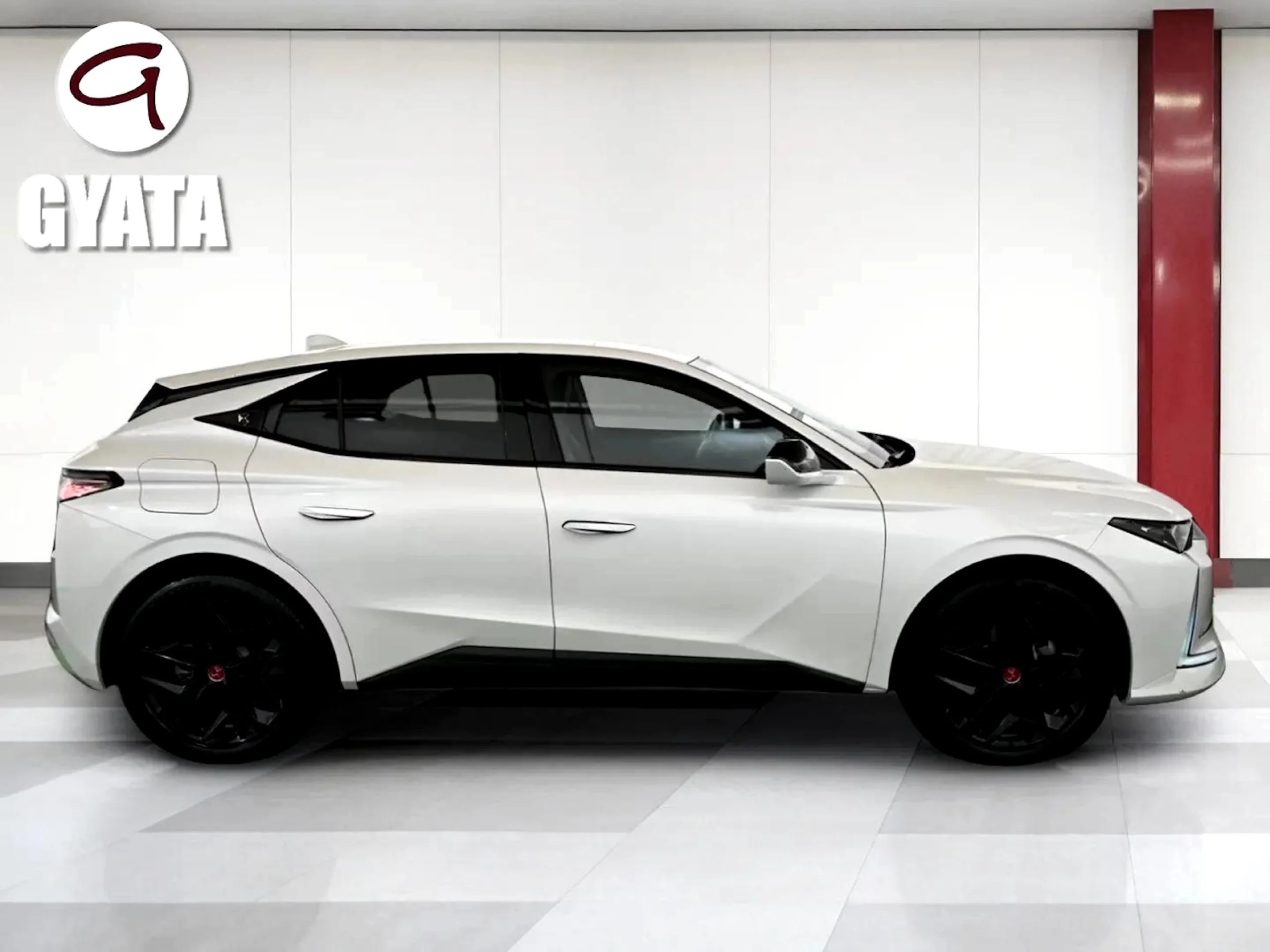 DS Ds4 E-Tense 225 Performance Line 165 kW (225 CV) - Foto 2