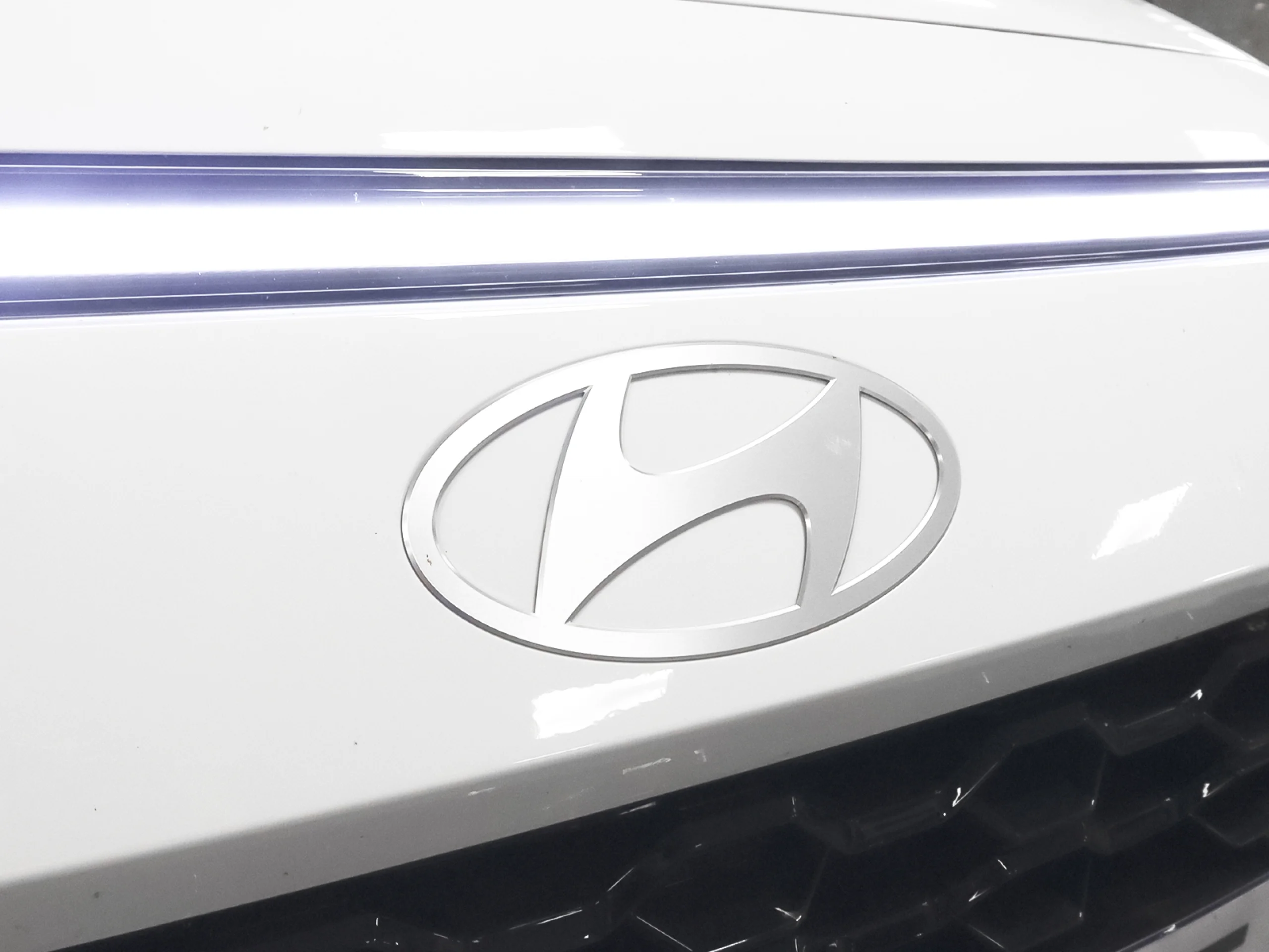 Hyundai Bayon 1.0 TGDI 48V Tecno 74 kW (100 CV) - Foto 30