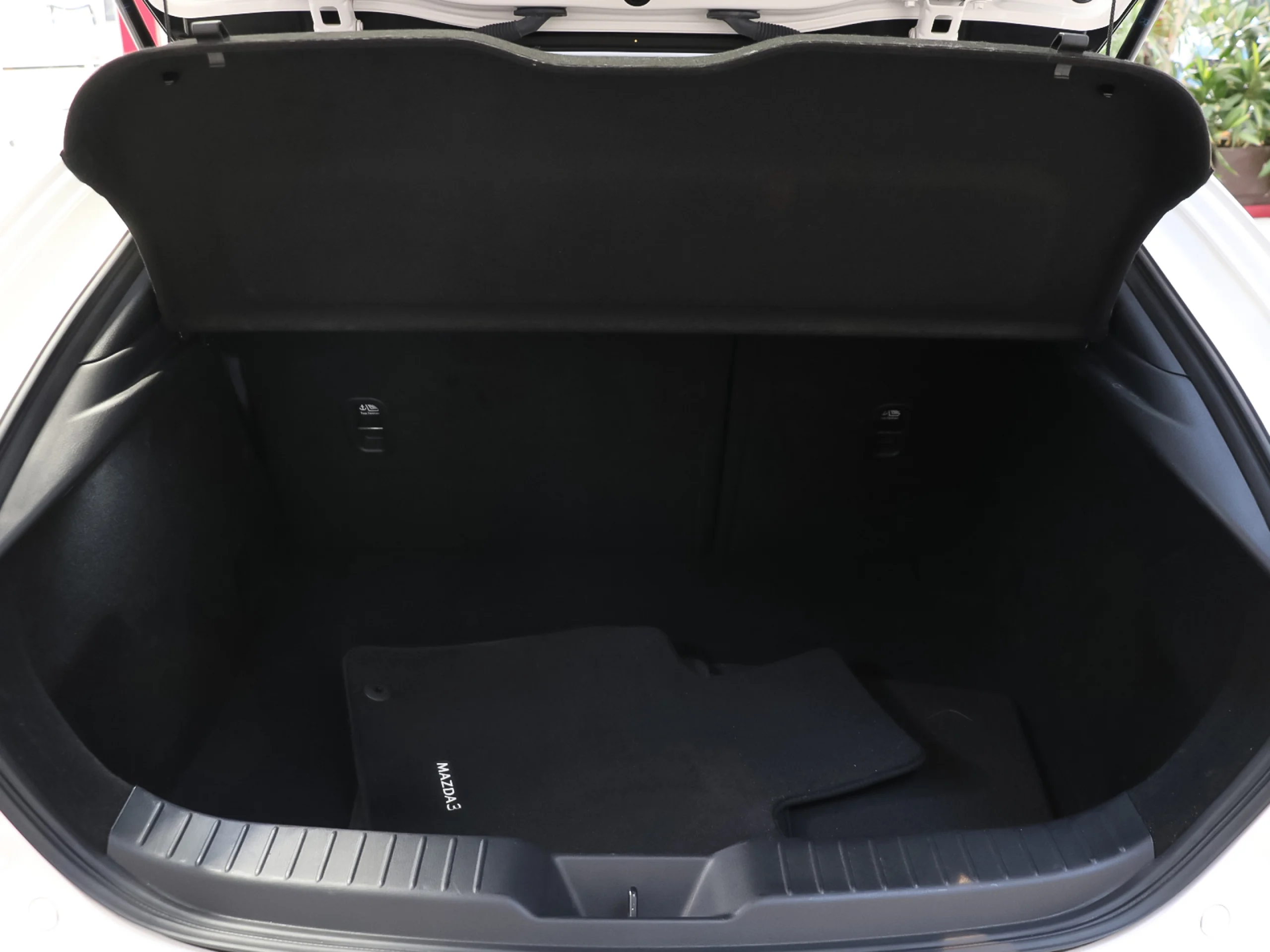 Mazda Mazda 3 2.0 e-SKYACTIV-X Homura AT 137 kW (186 CV) - Foto 36