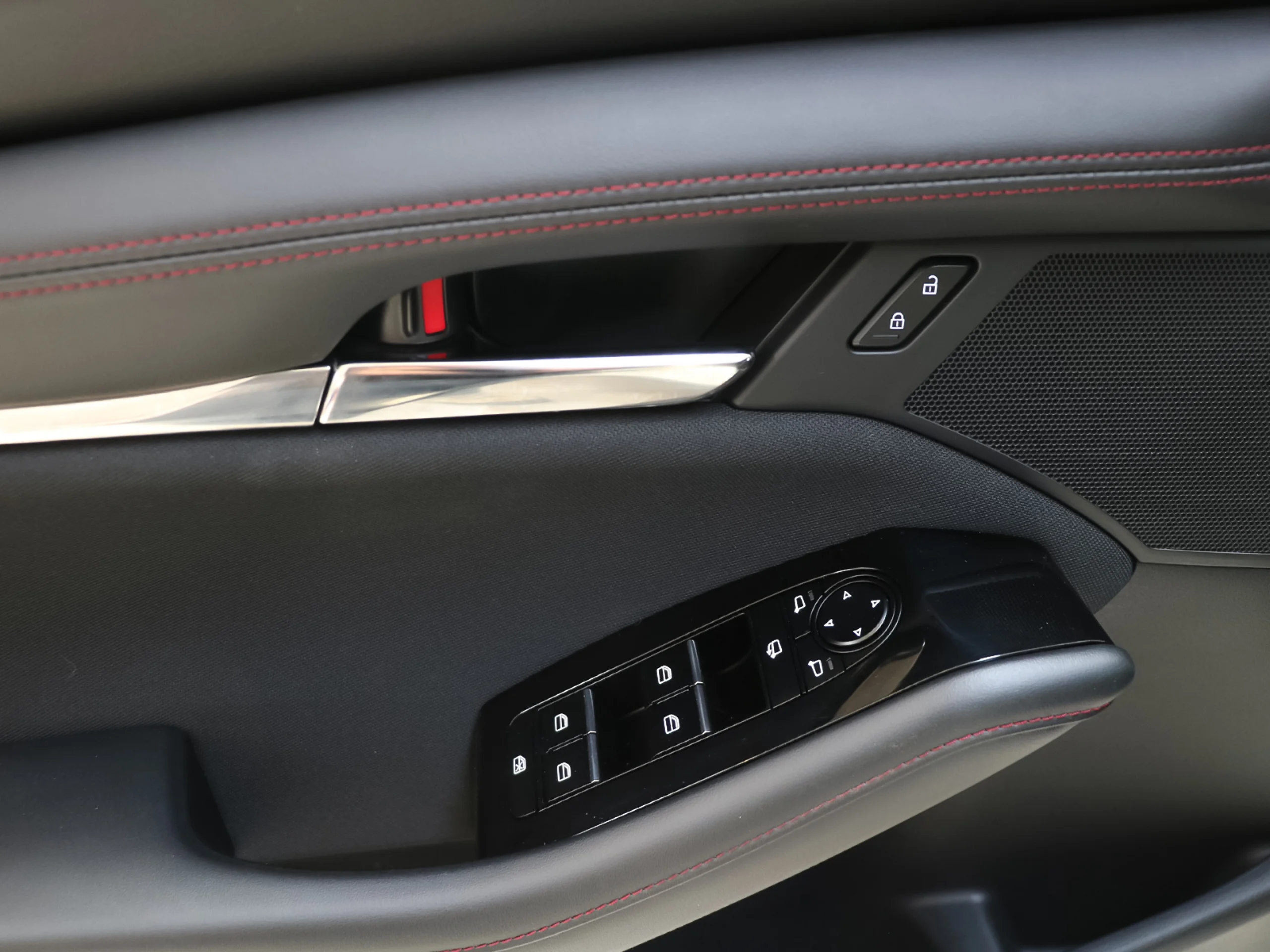 Mazda Mazda 3 2.0 e-SKYACTIV-X Homura AT 137 kW (186 CV) - Foto 33