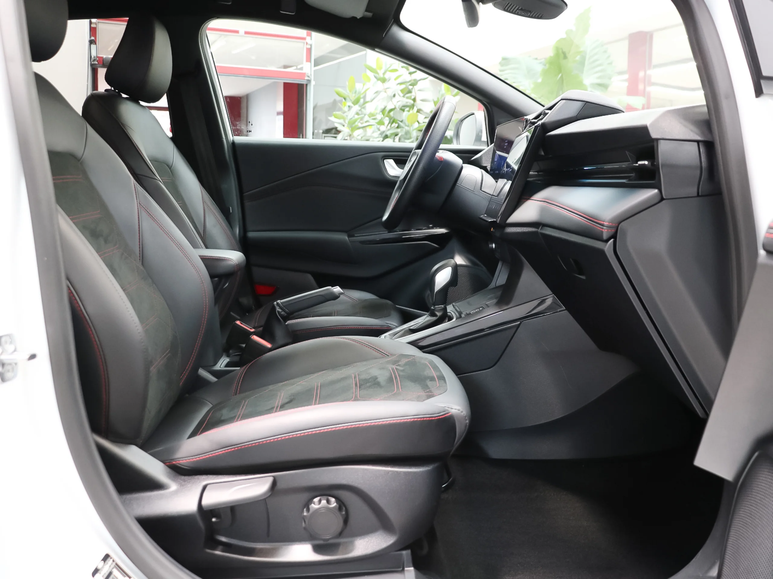 Ford Puma 1.0 EcoBoost MHEV ST-Line X Auto 92 kW (125 CV) - Foto 7
