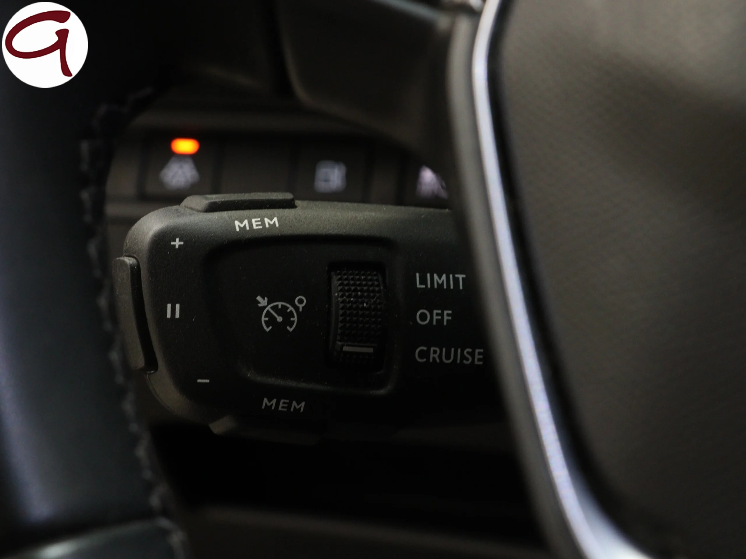 Peugeot 3008 Hybrid 300 Allure Pack e-EAT8 221 kW (300 CV) - Foto 26