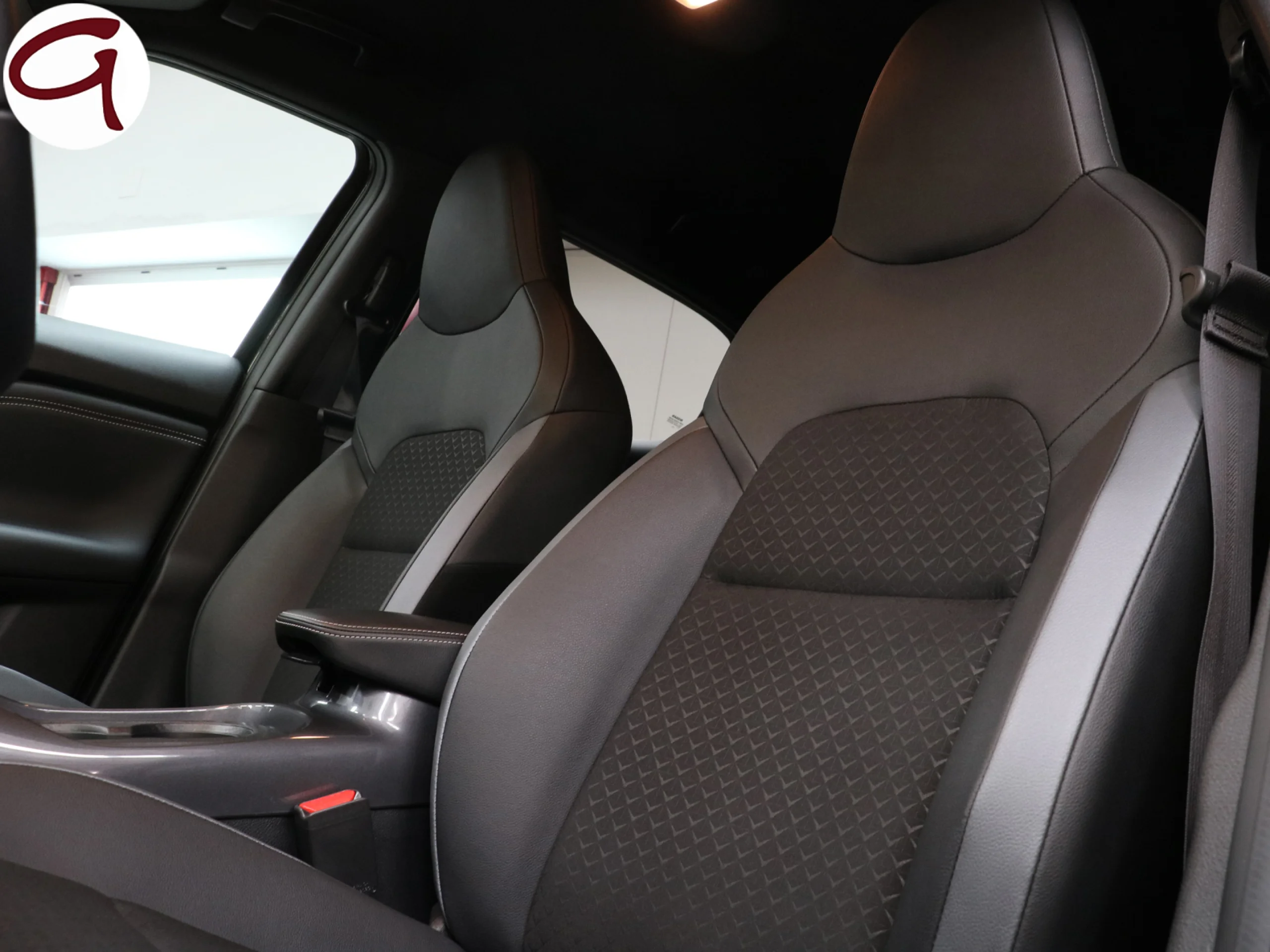 Nissan Juke DIG-T N-Connecta 4x2 84 kW (114 CV) - Foto 8