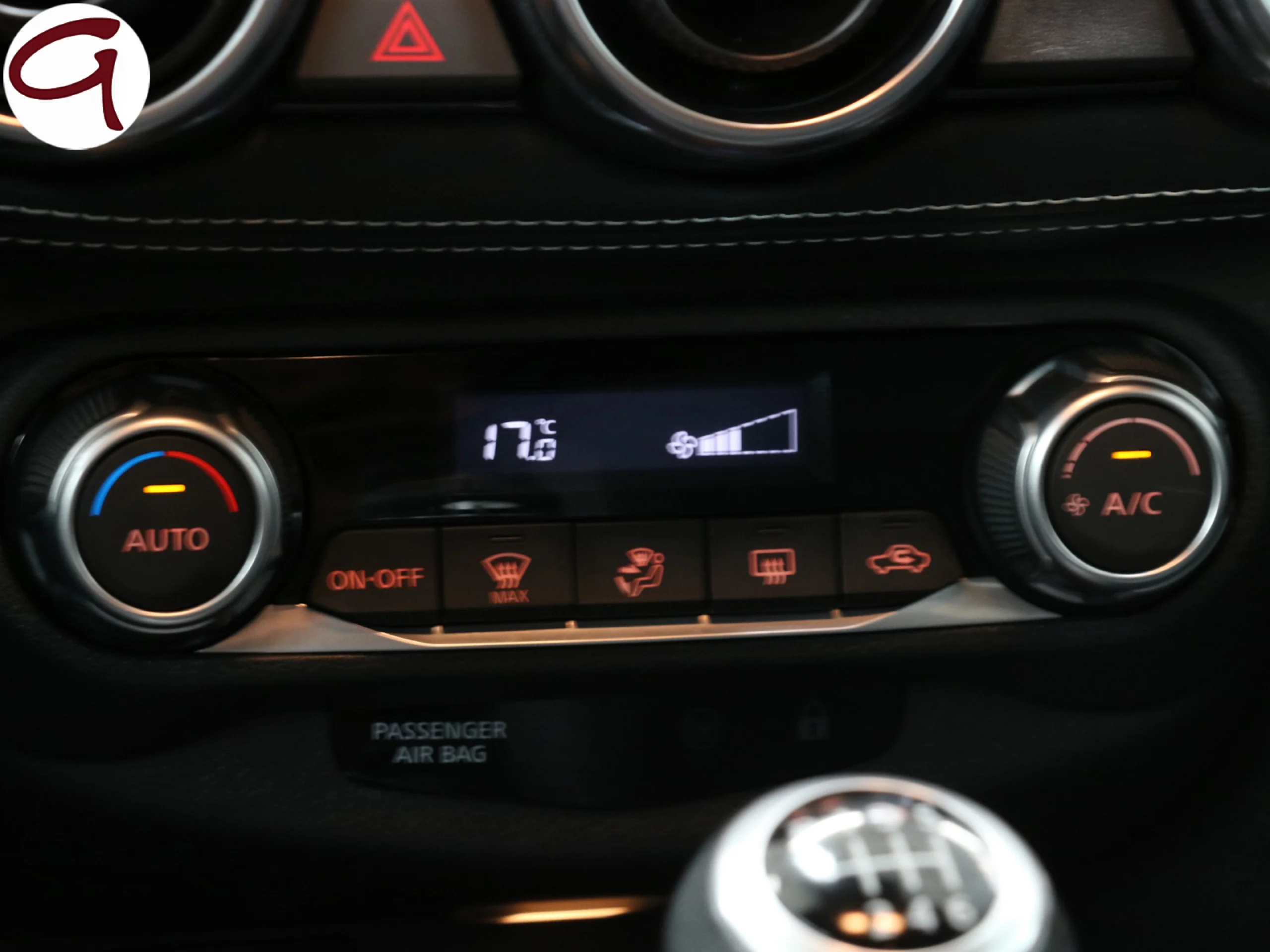 Nissan Juke DIG-T N-Connecta 4x2 84 kW (114 CV) - Foto 19