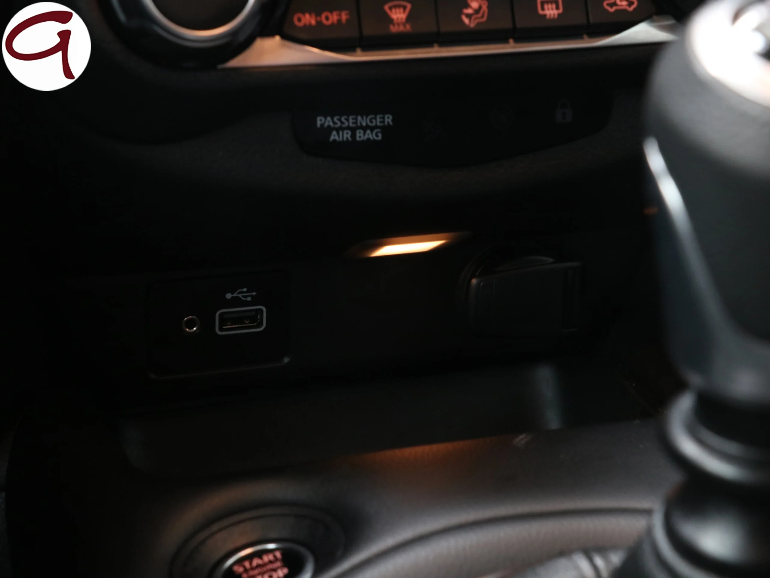 Nissan Juke DIG-T N-Connecta 4x2 84 kW (114 CV) - Foto 20