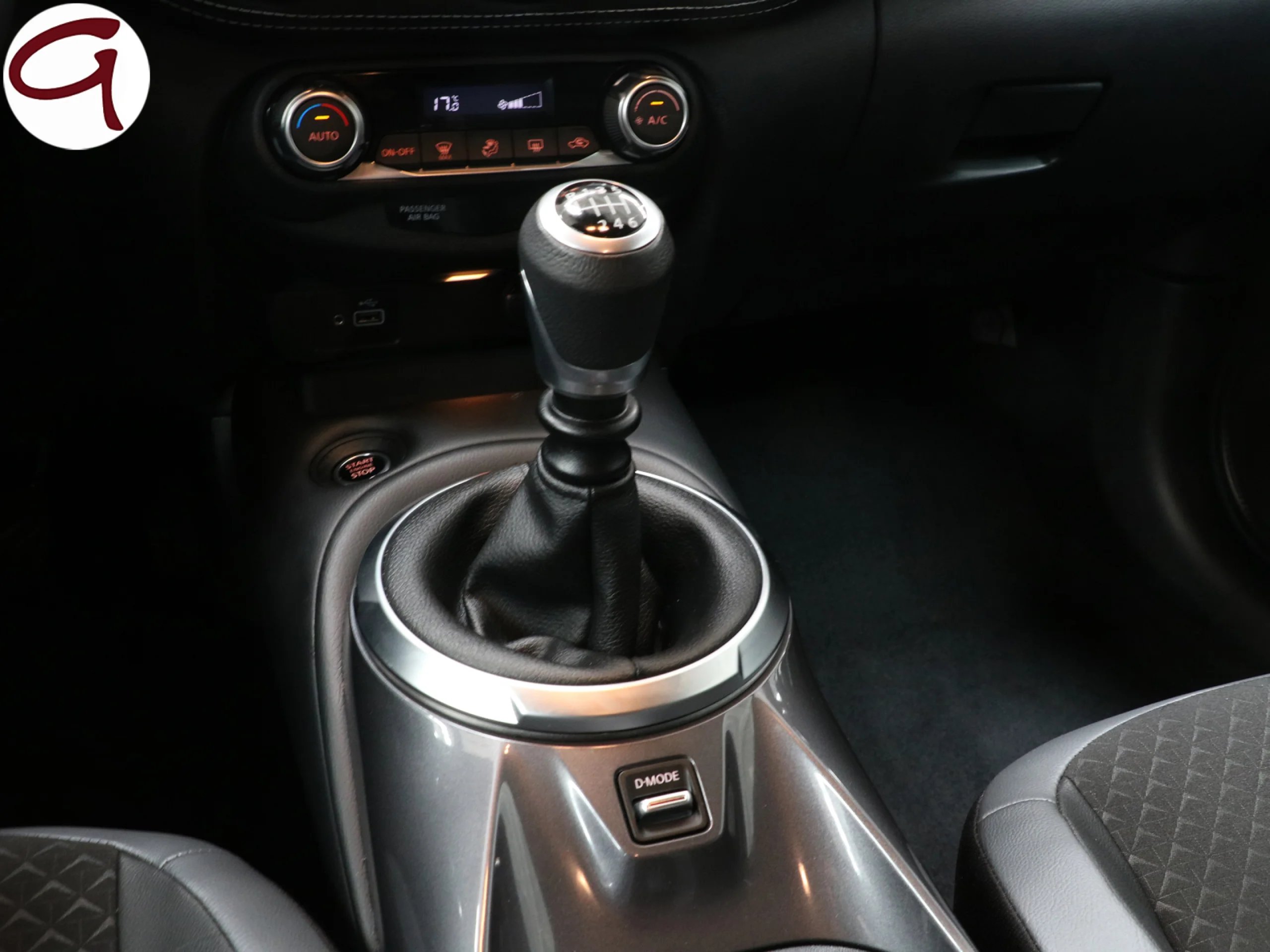 Nissan Juke DIG-T N-Connecta 4x2 84 kW (114 CV) - Foto 22