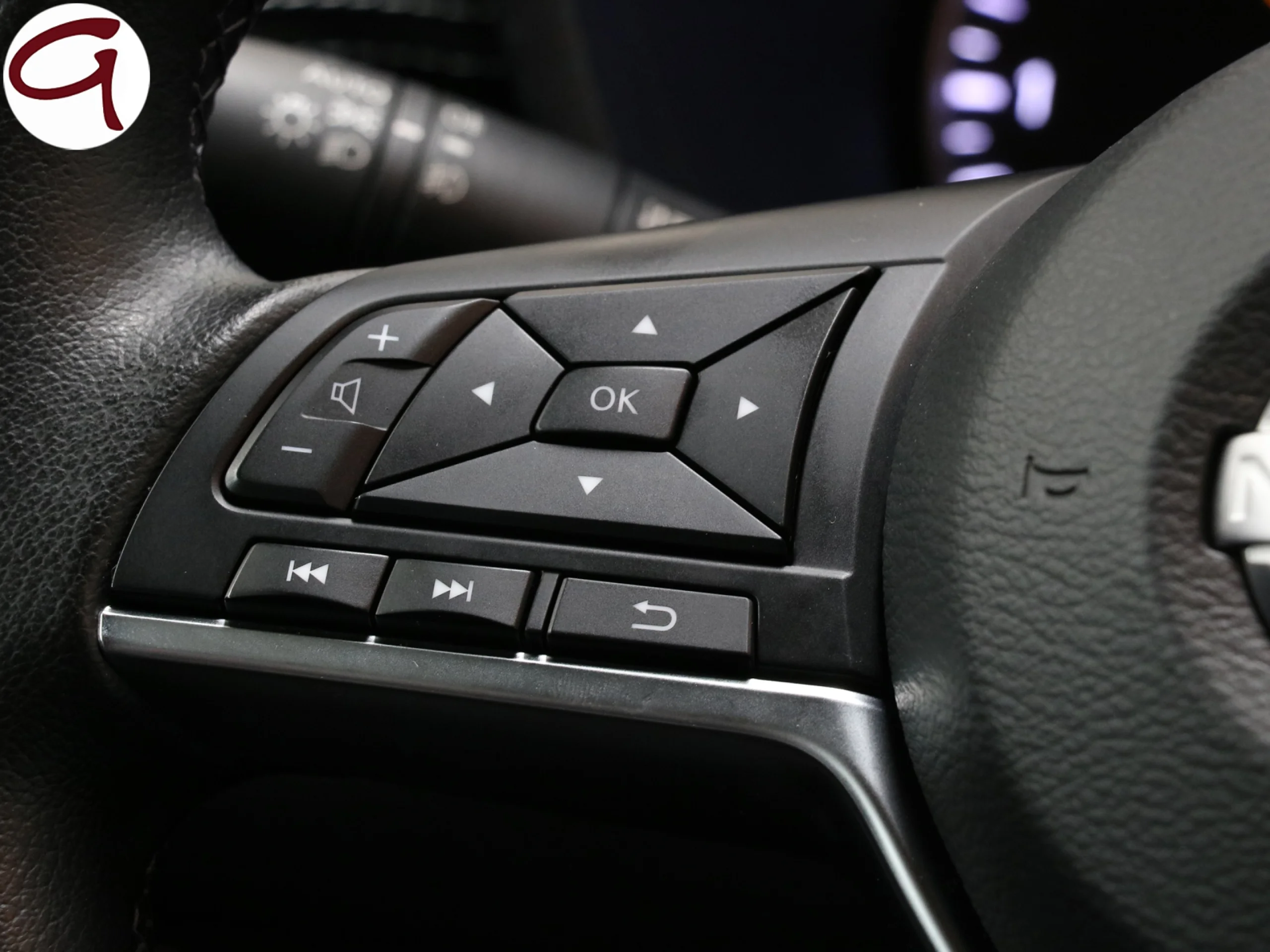 Nissan Juke DIG-T N-Connecta 4x2 84 kW (114 CV) - Foto 27