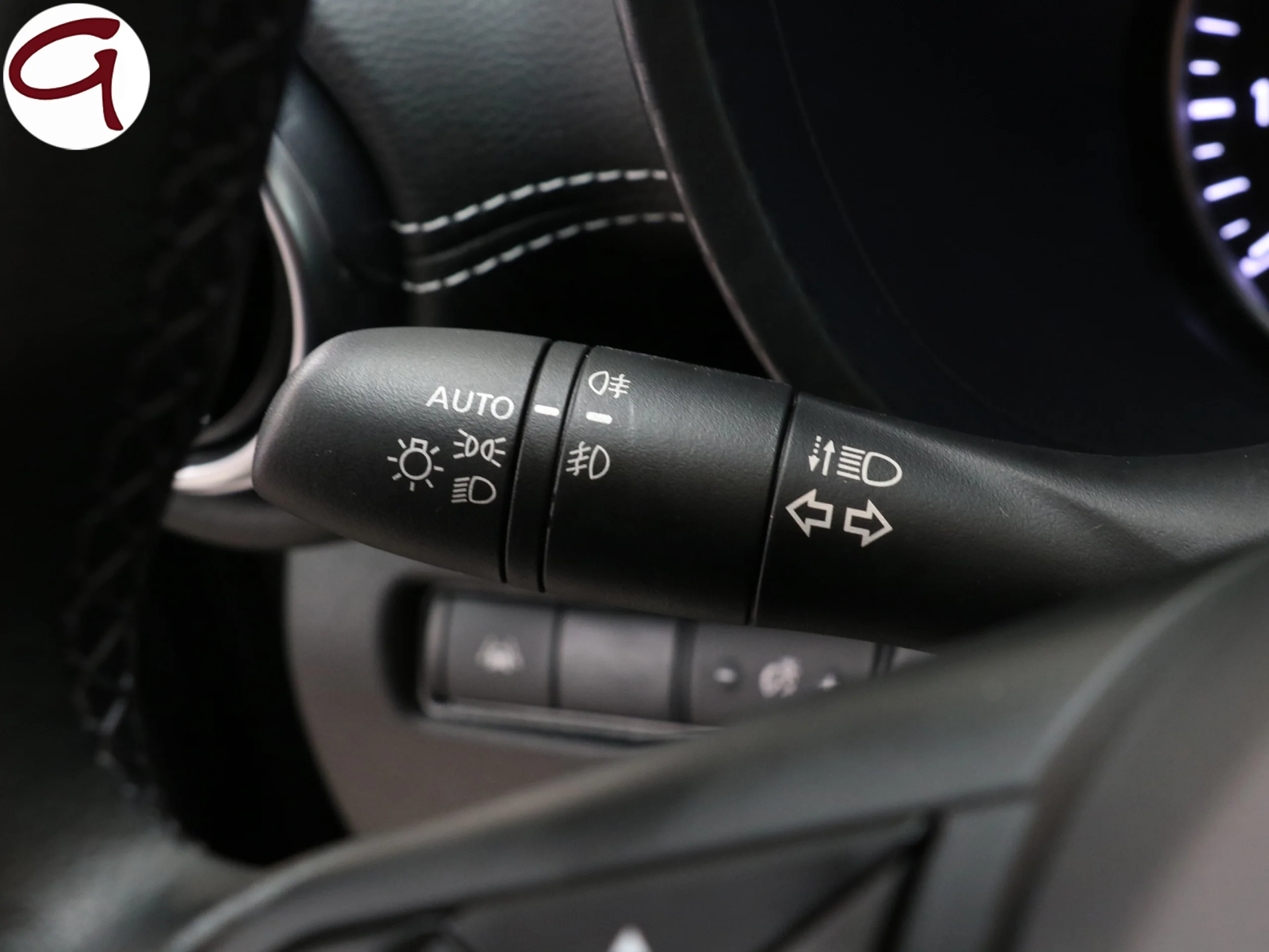 Nissan Juke DIG-T N-Connecta 4x2 84 kW (114 CV) - Foto 29