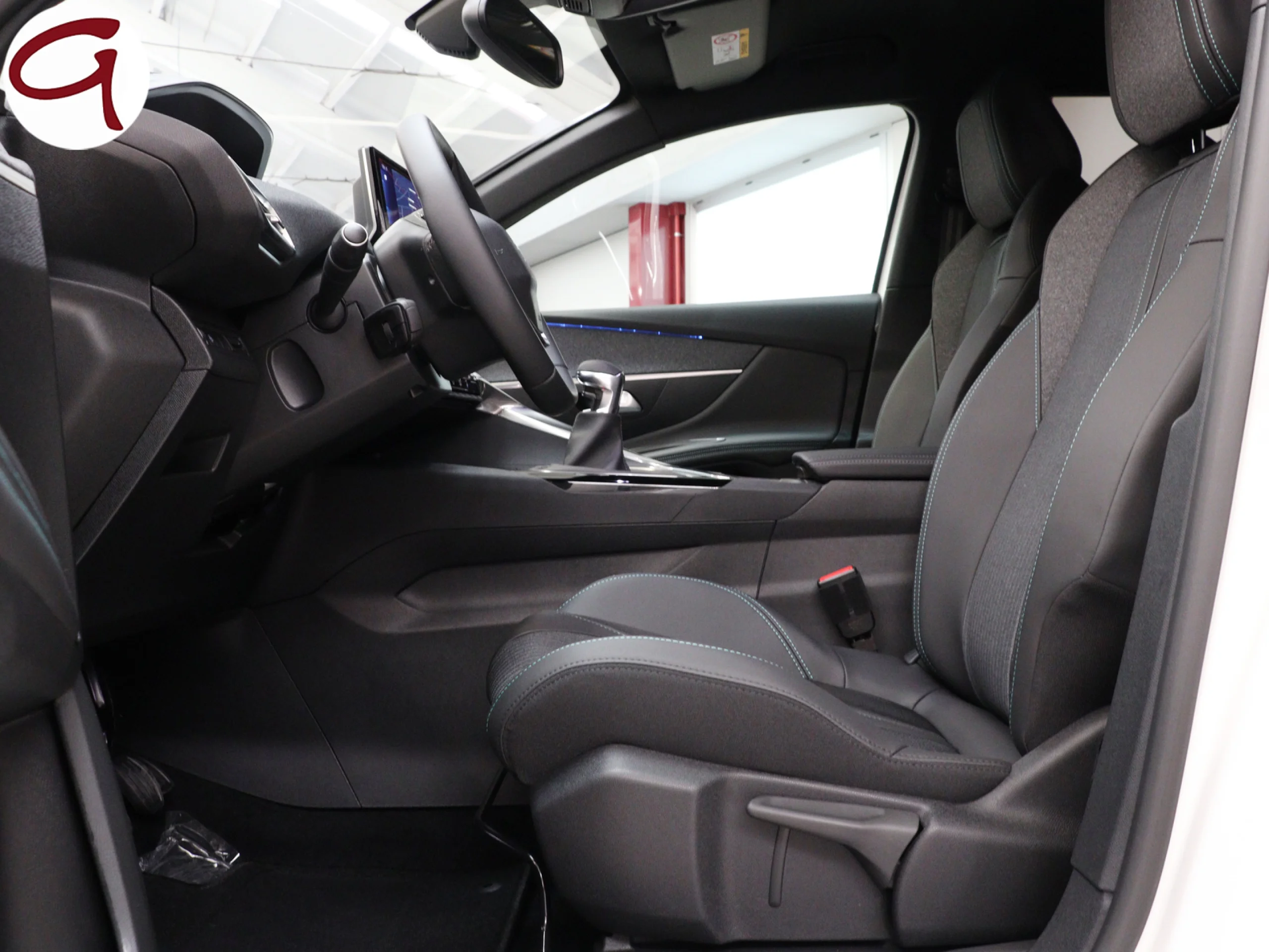 Peugeot 3008 PureTech 130 S&S Allure Pack 96 kW (130 CV) - Foto 6