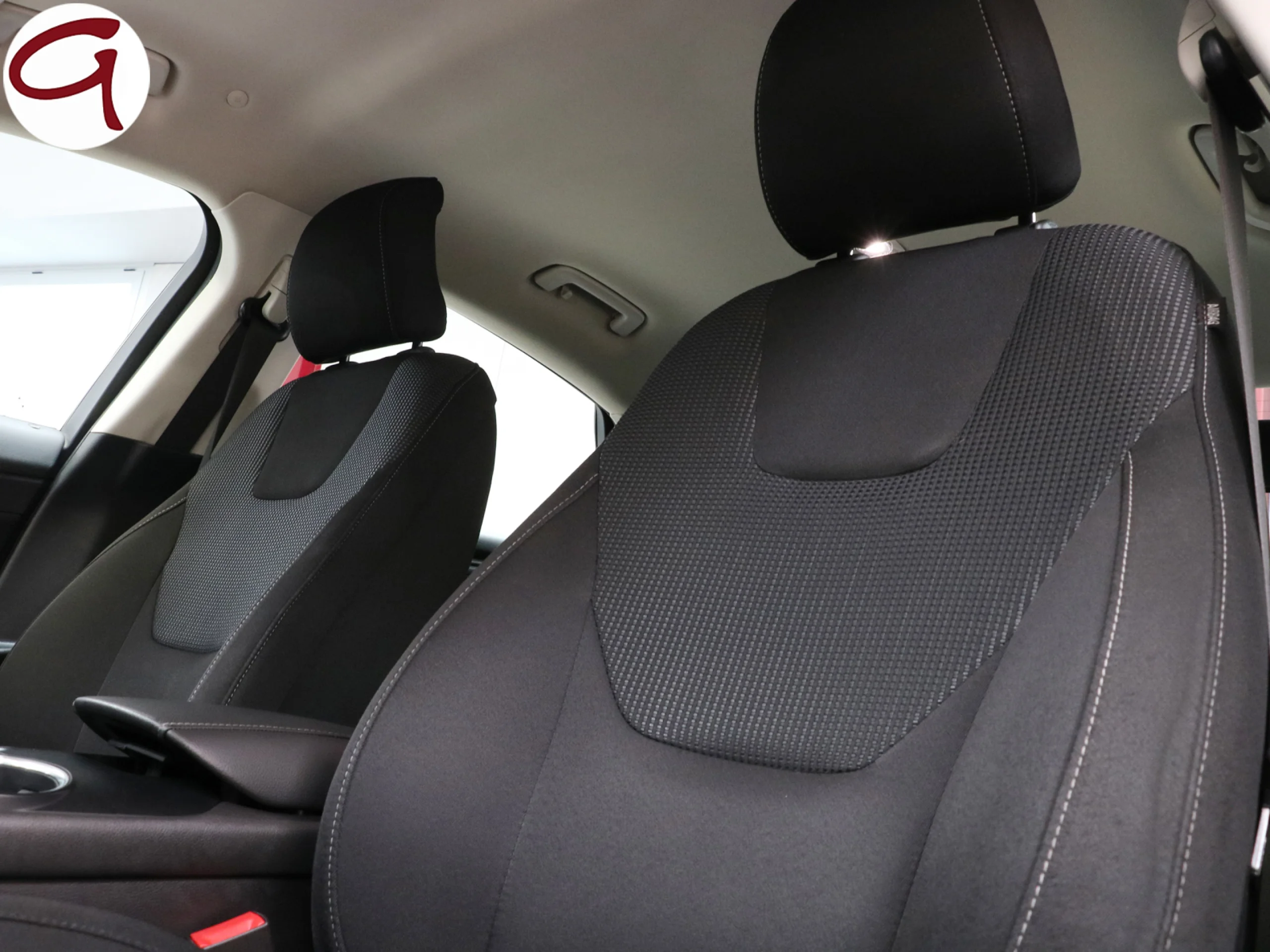 Ford Mondeo 2.0 Híbrido HEV Sedan Titanium 137 kW (187 CV) - Foto 8