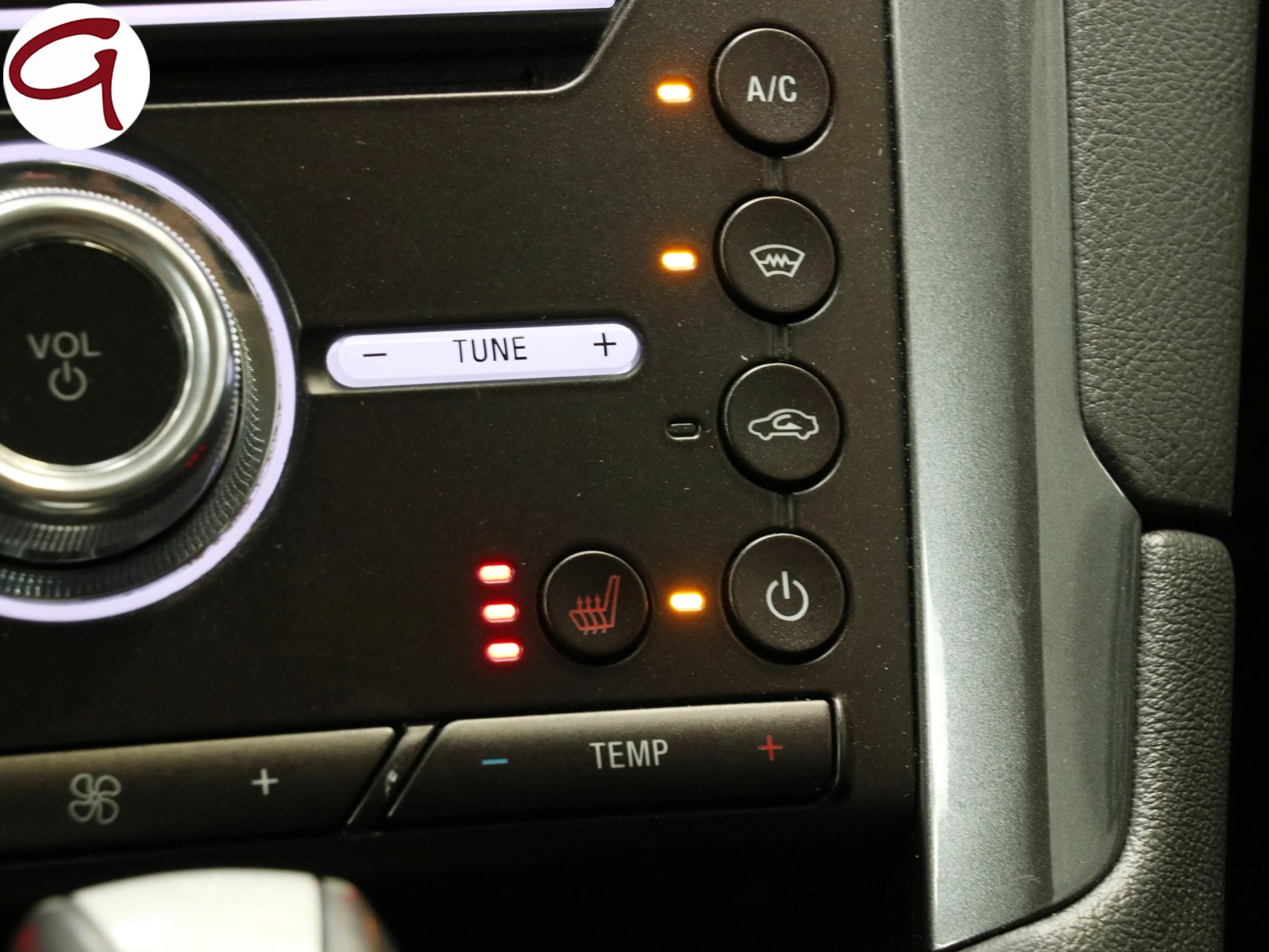 Ford Mondeo 2.0 Híbrido HEV Sedan Titanium 137 kW (187 CV) - Foto 24