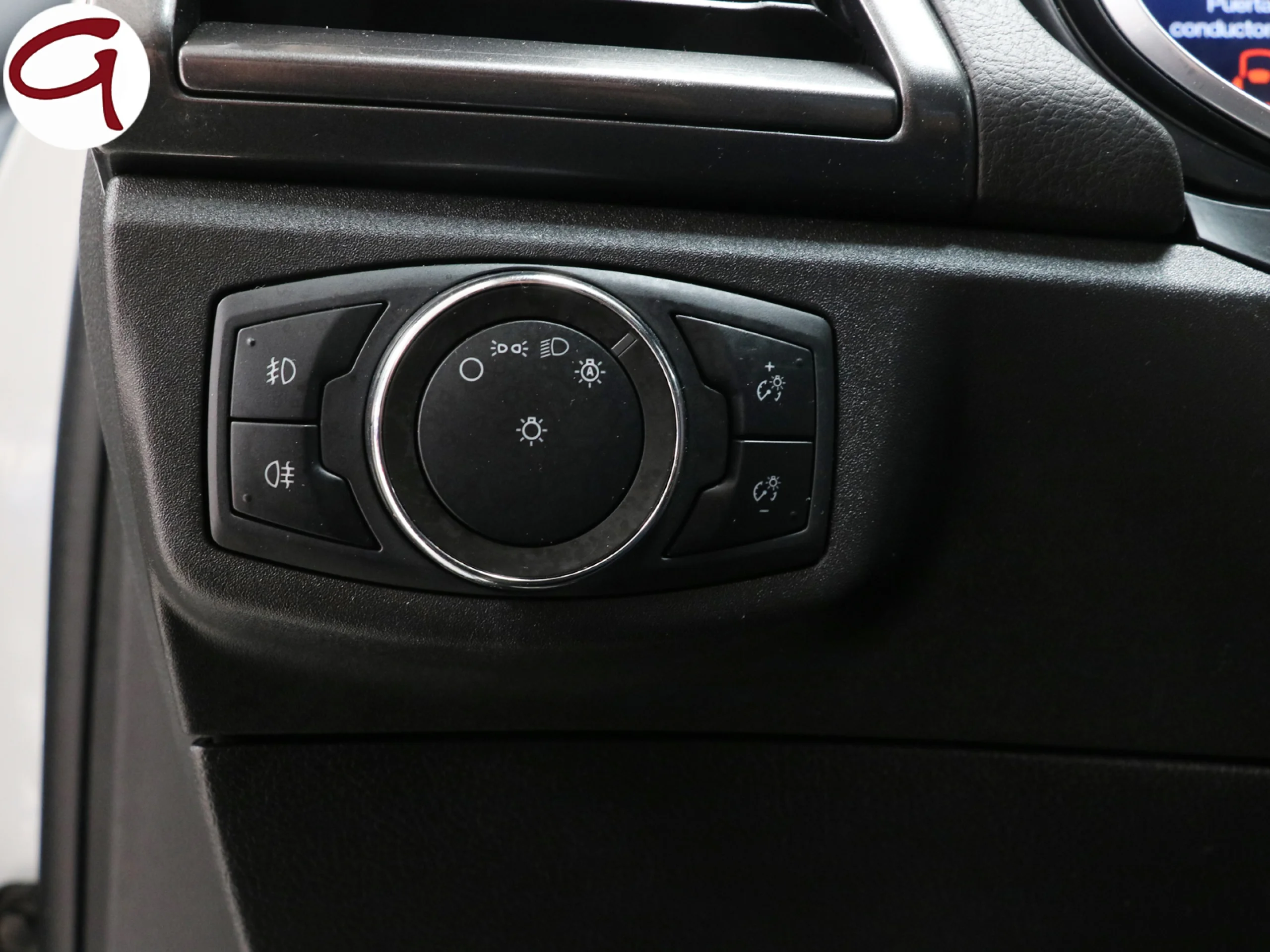 Ford Mondeo 2.0 Híbrido HEV Sedan Titanium 137 kW (187 CV) - Foto 33