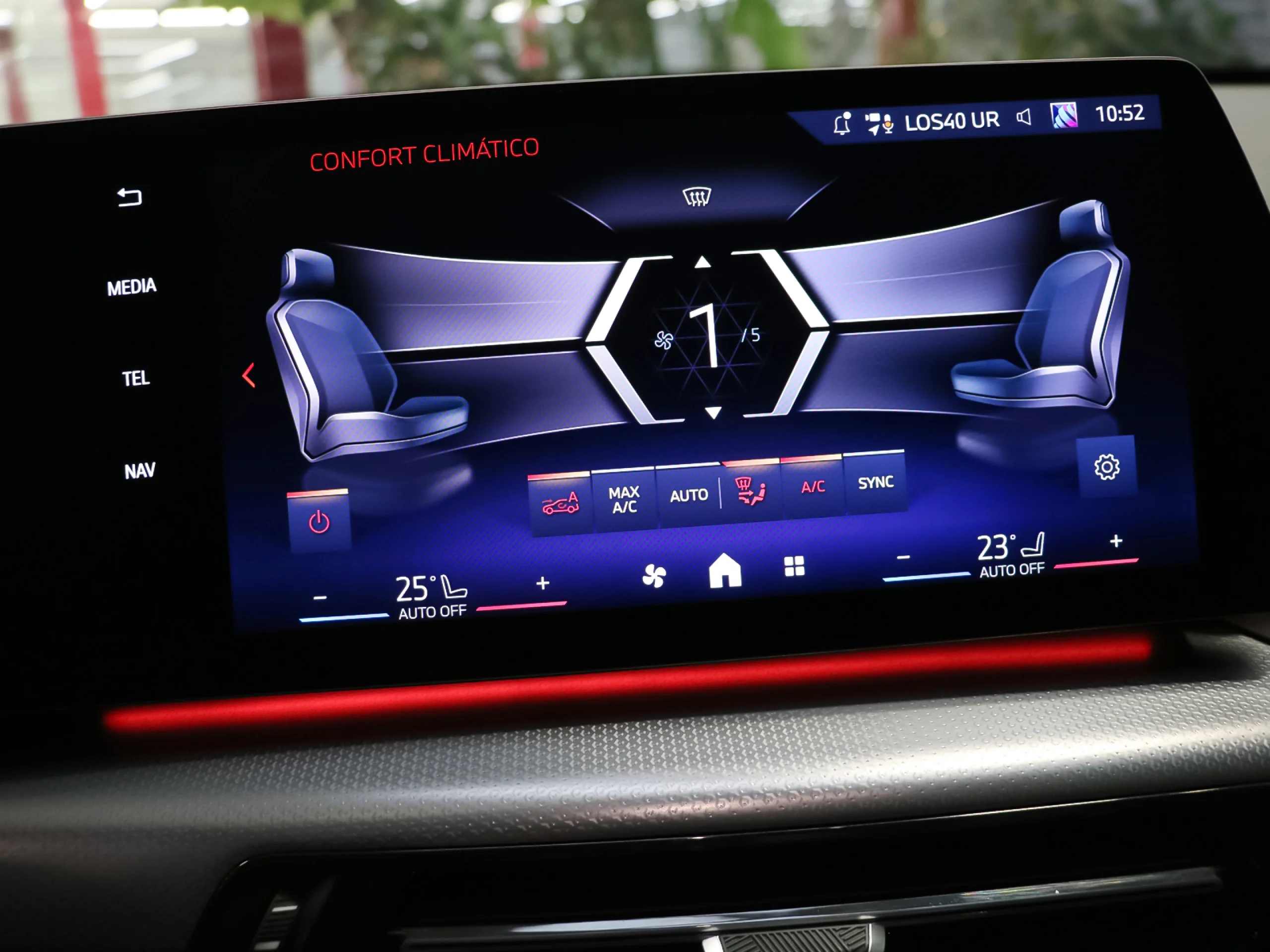 BMW X1 sDrive18d 110 kW (150 CV) - Foto 28