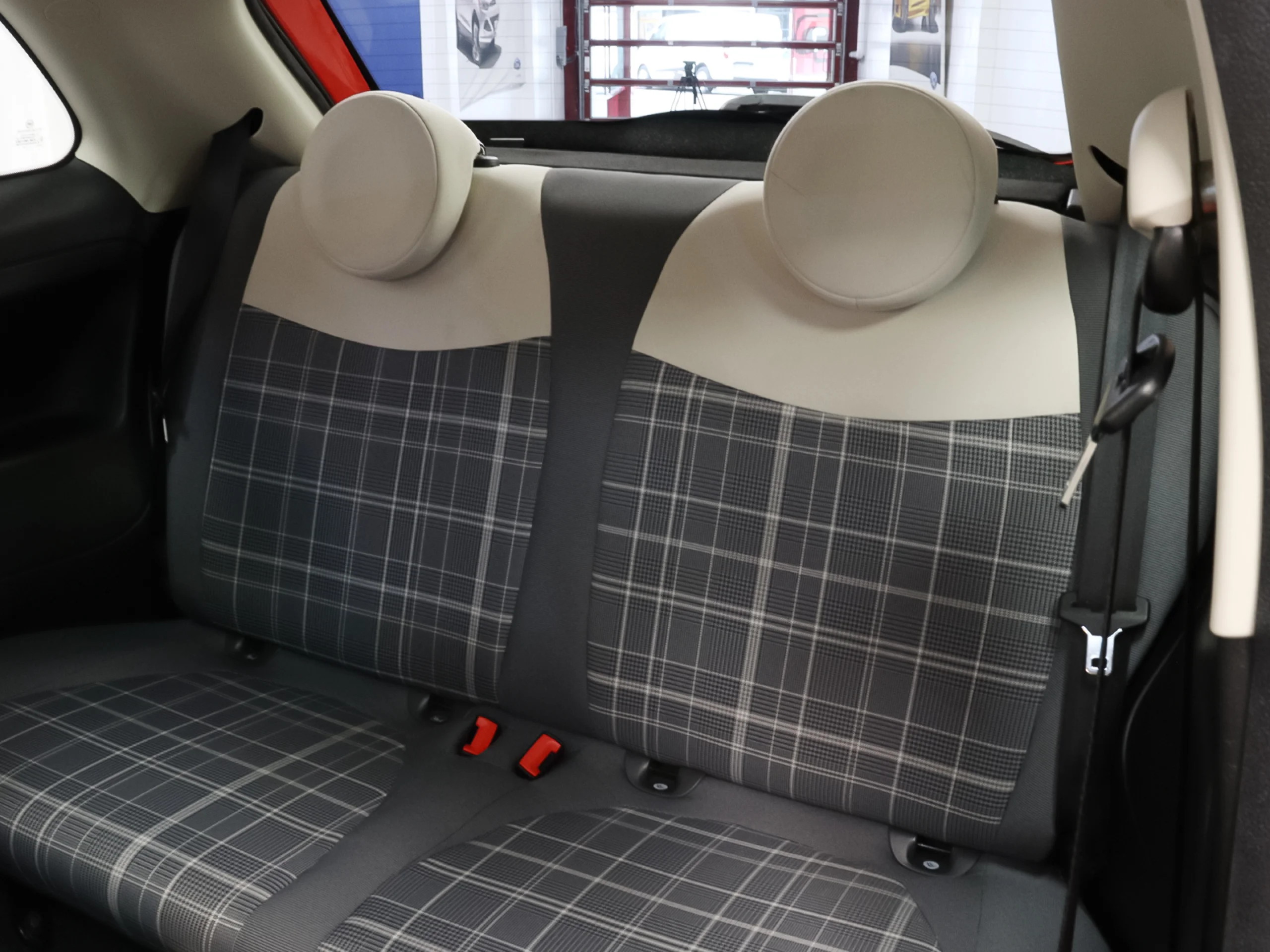 Fiat 500 1.2 8v Lounge 51 kW (69 CV) - Foto 8