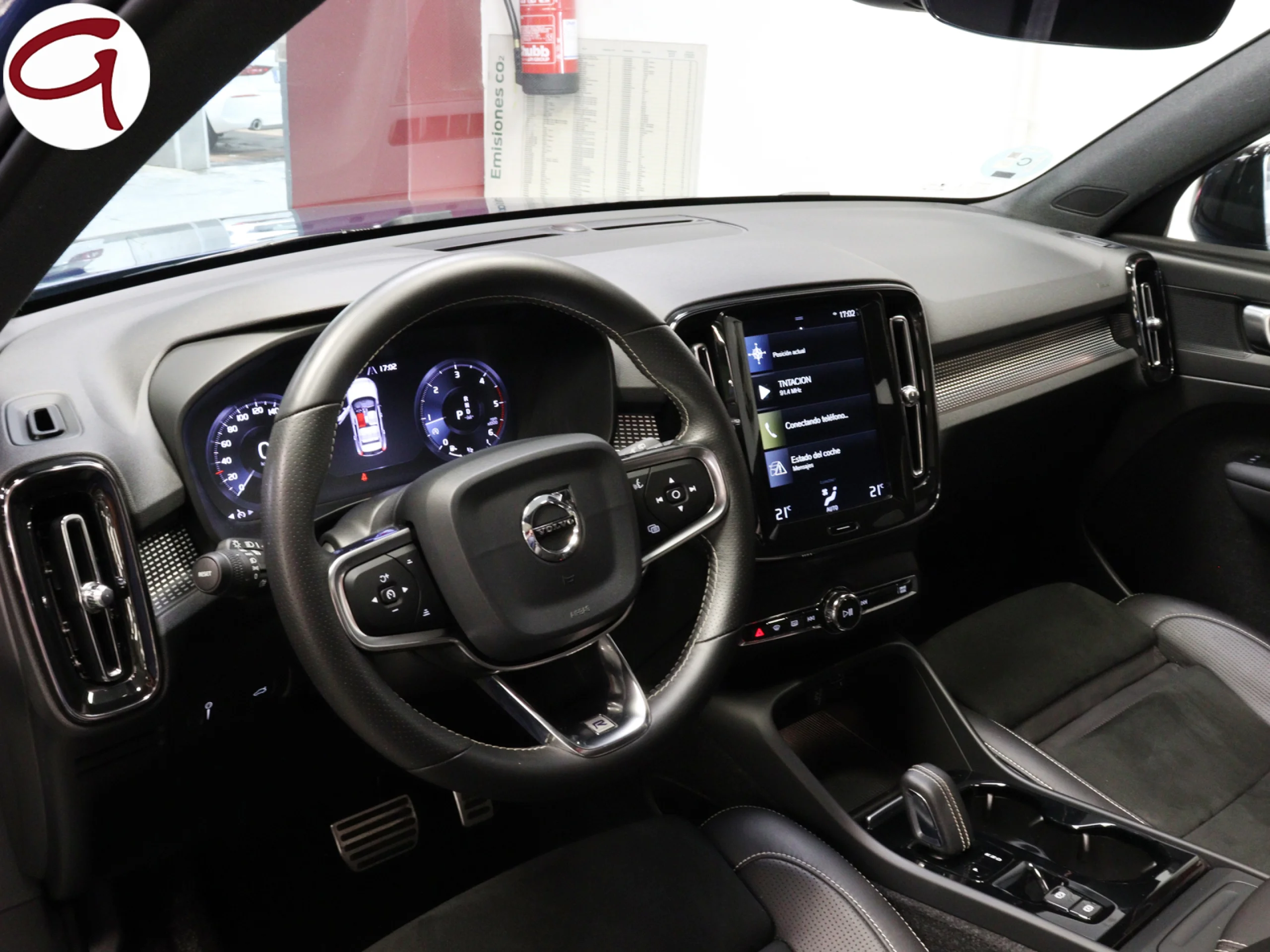 Volvo XC40 D3 R-Design Auto 110 kW (150 CV) - Foto 4