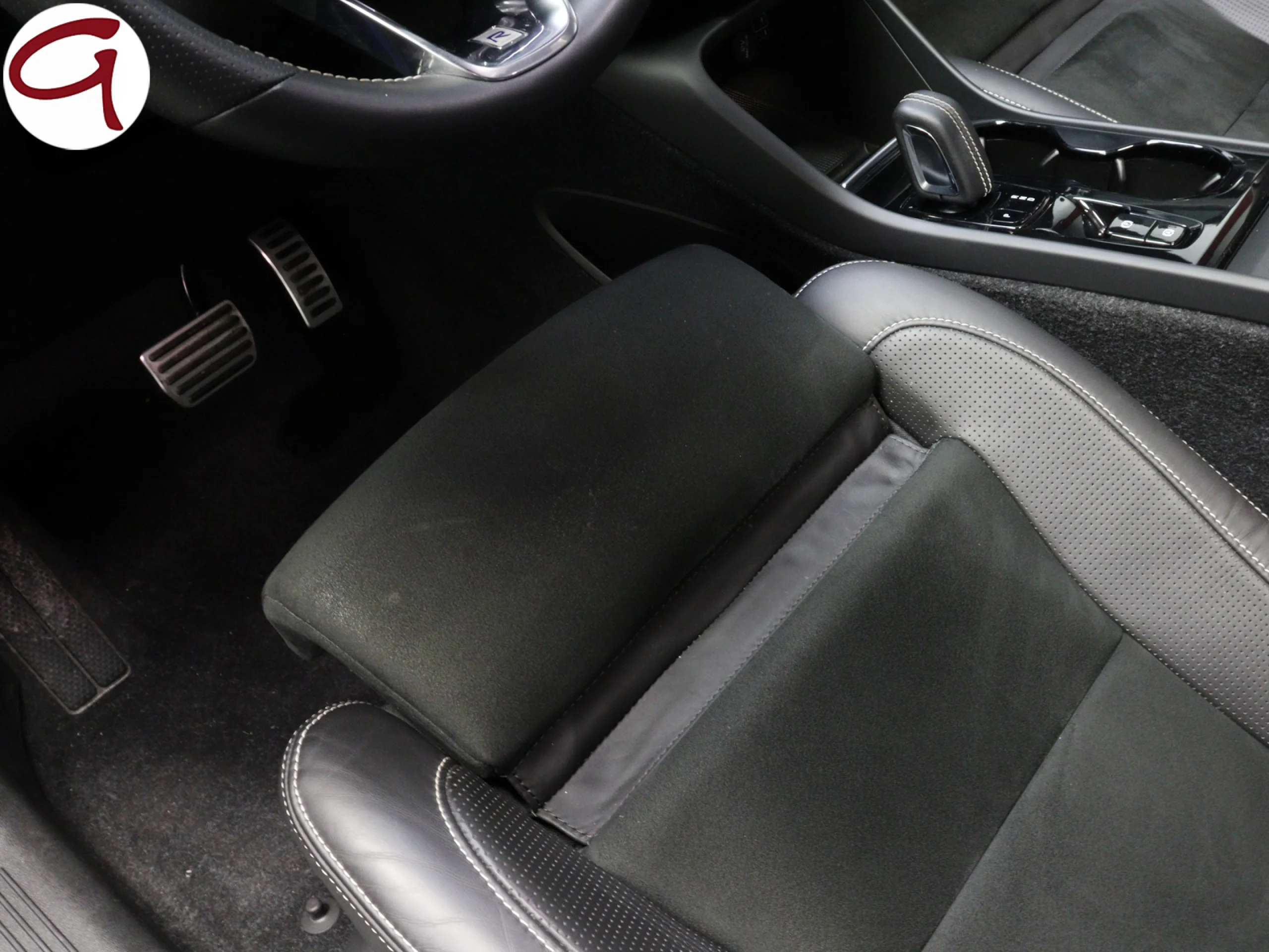 Volvo XC40 D3 R-Design Auto 110 kW (150 CV) - Foto 7