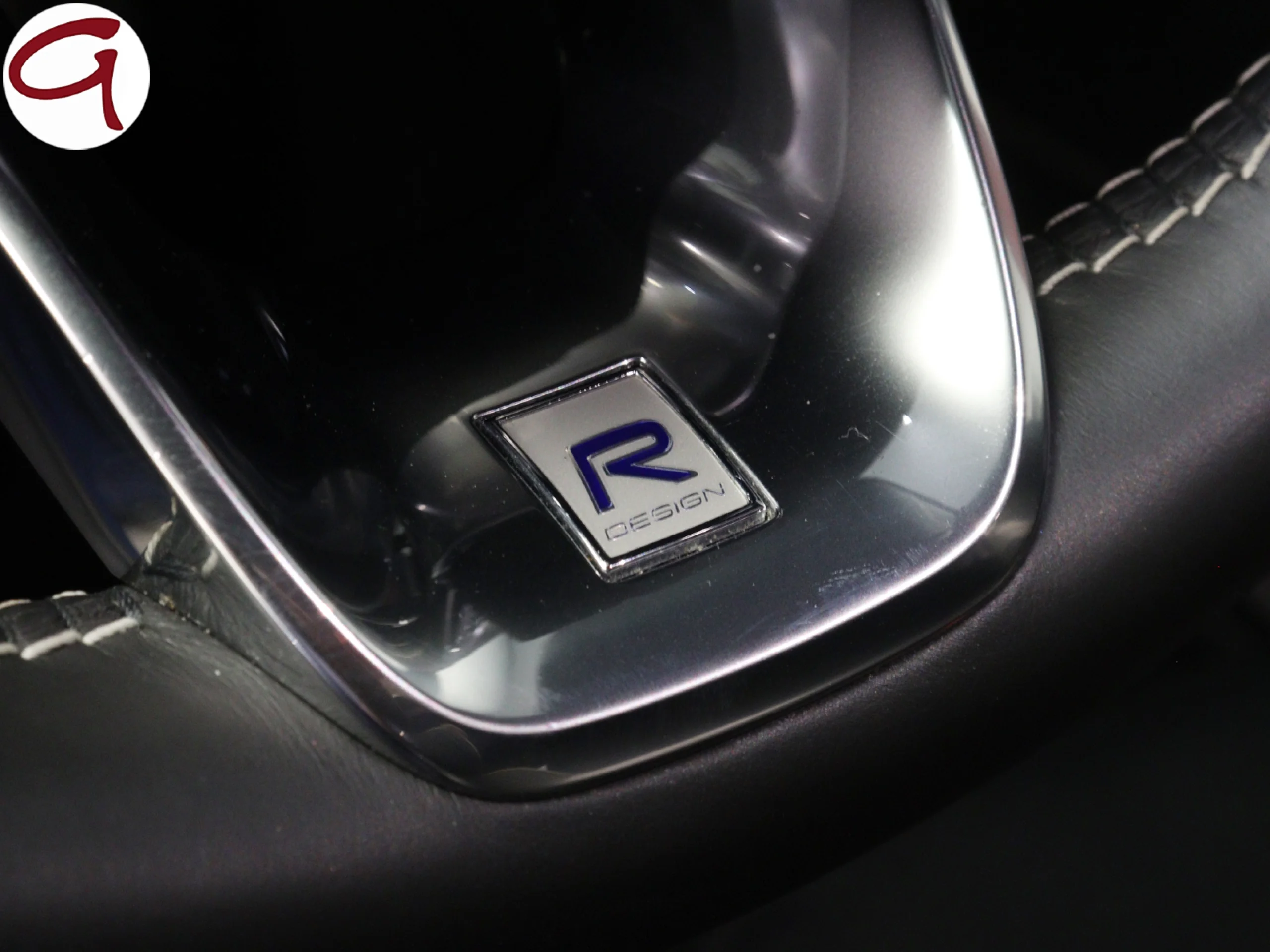 Volvo XC40 D3 R-Design Auto 110 kW (150 CV) - Foto 16