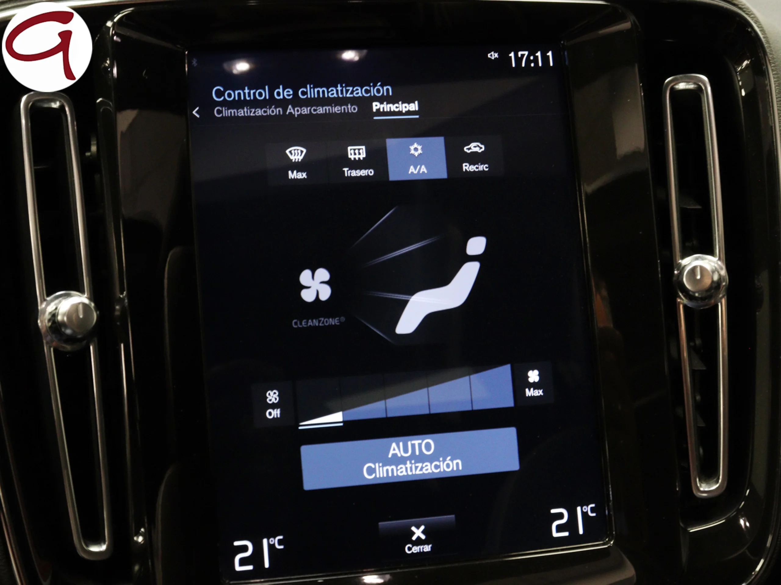 Volvo XC40 D3 R-Design Auto 110 kW (150 CV) - Foto 27