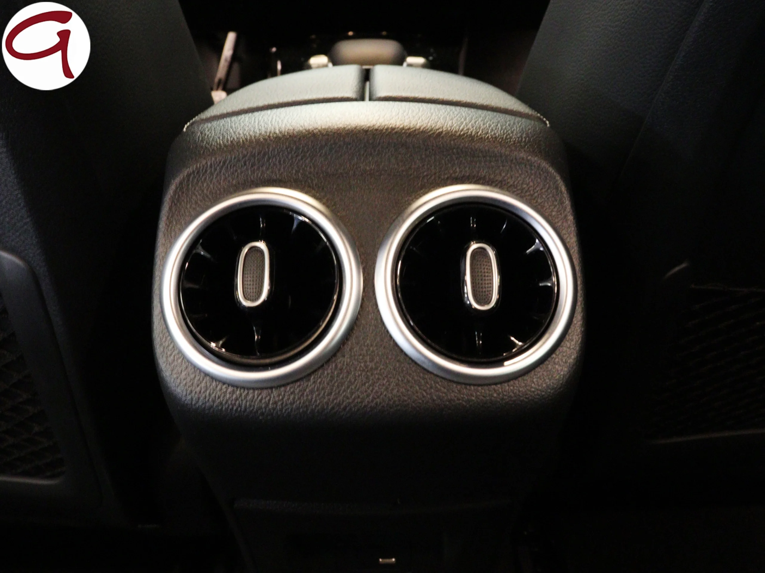 Mercedes-Benz Clase A 180 d 85 kW (116 CV) - Foto 9