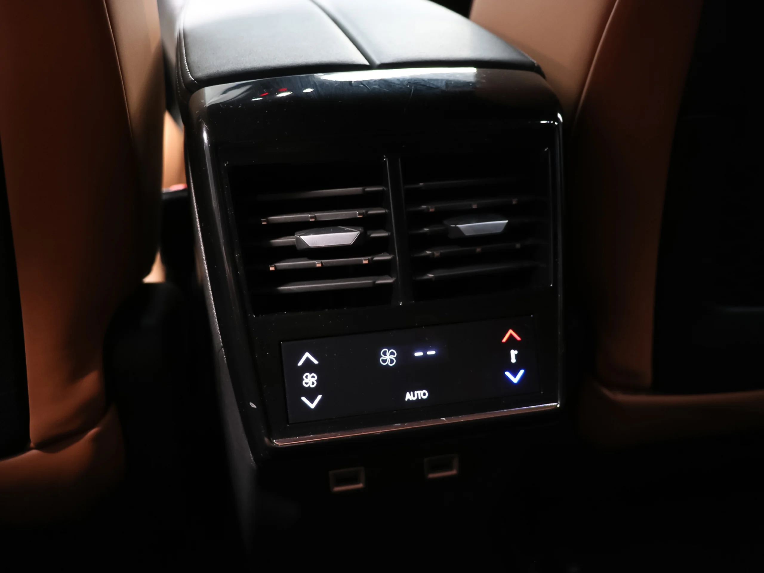 DS DS7 Crossback E-Tense 300 Rivoli 4WD Auto 221 kW (300 CV) - Foto 12